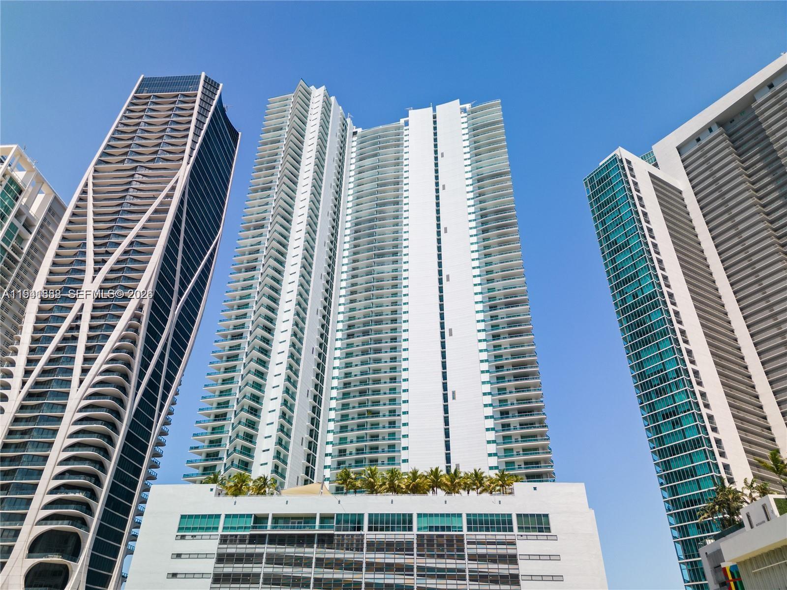 900 Biscayne Bay Condo