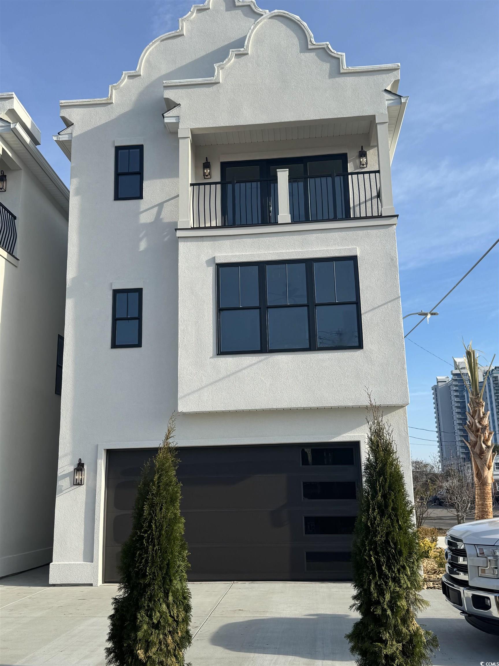 301A Flagg St. Myrtle Beach, SC 29577