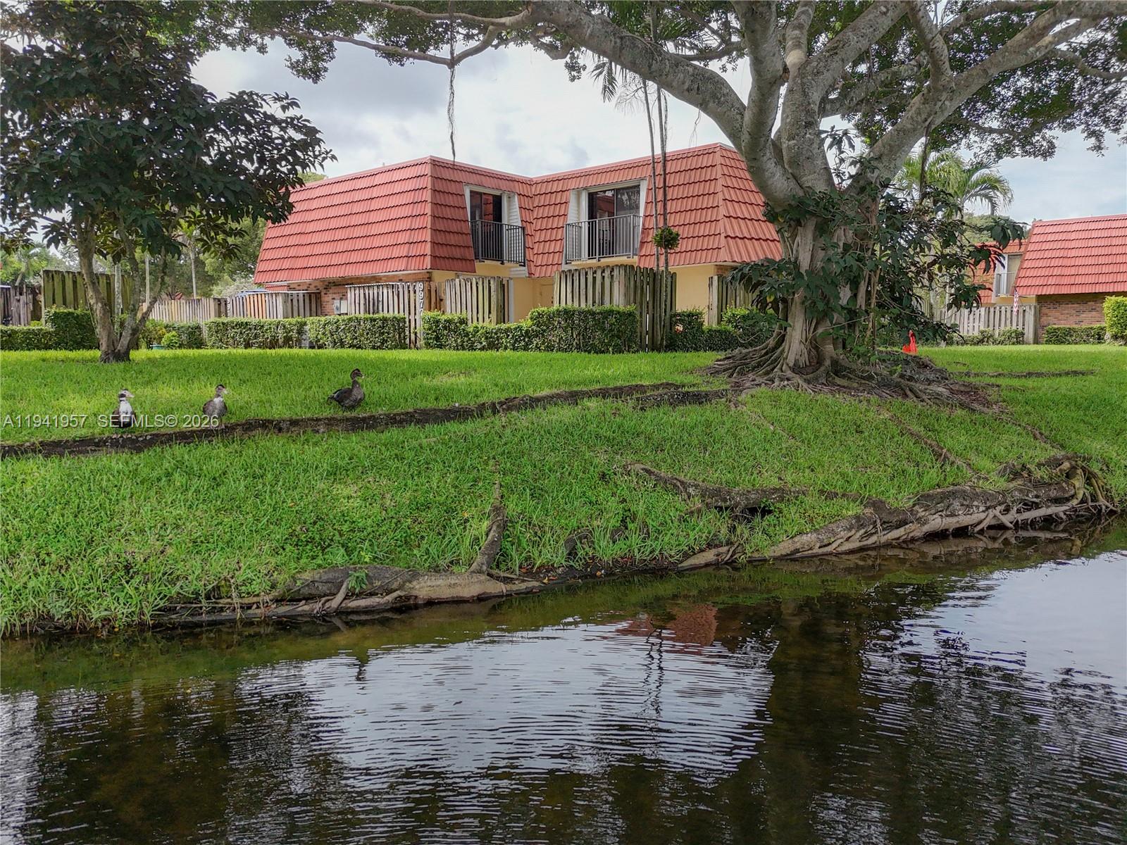 Waterford Courtyards