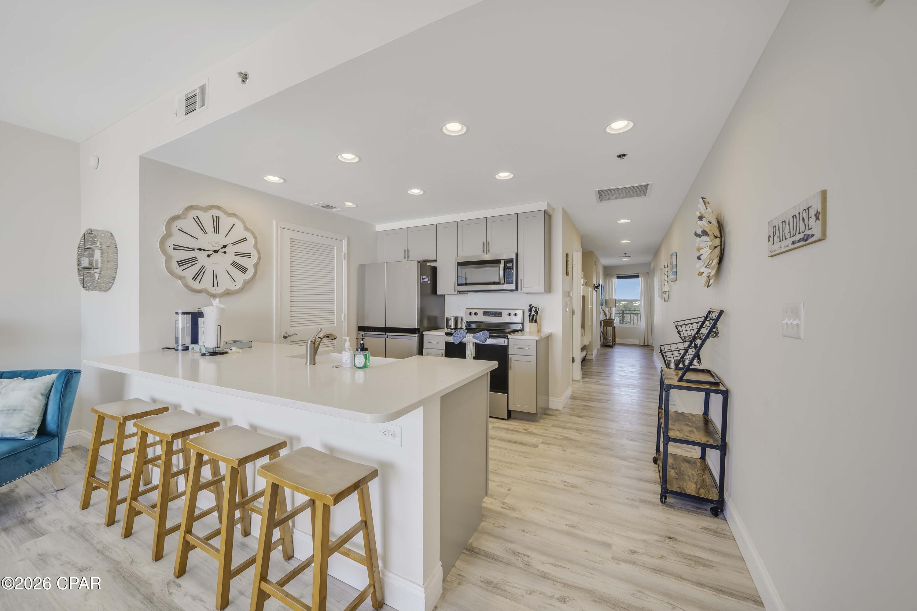Image 10 For 17729 Front Beach Road 405e