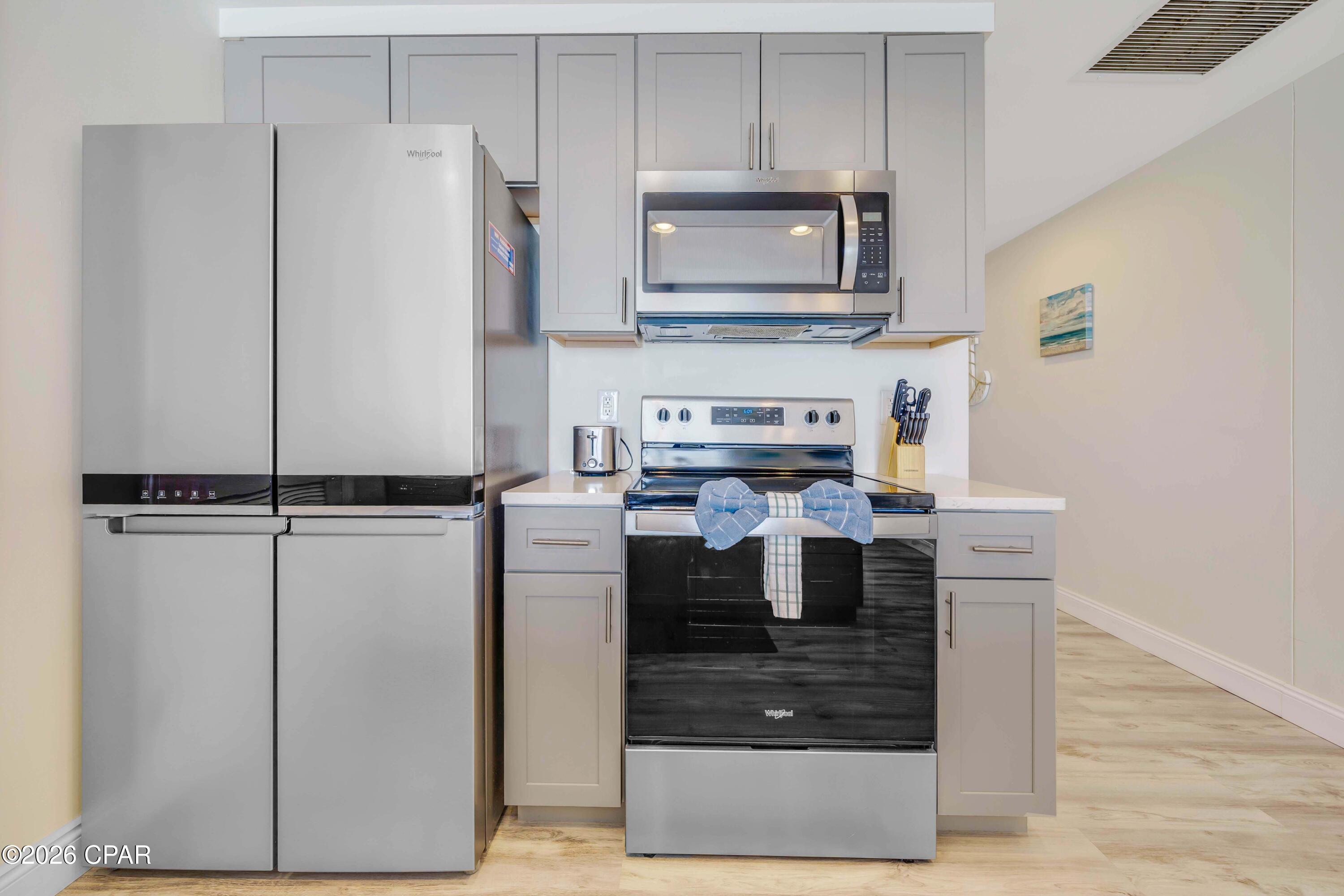 Image 14 For 17729 Front Beach Road 405e