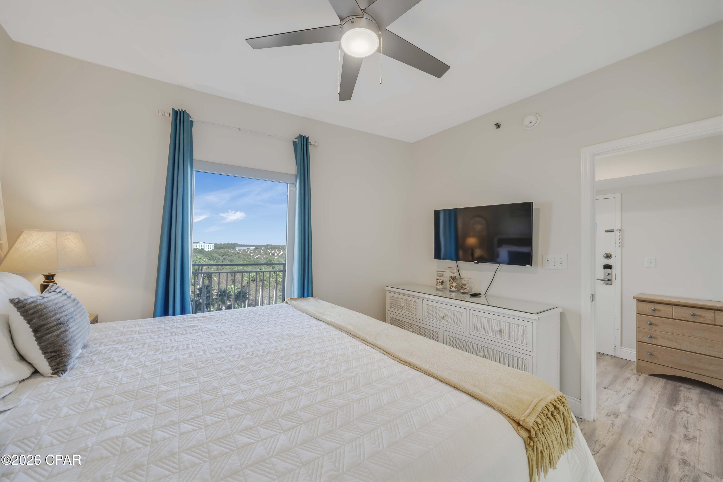 Image 18 For 17729 Front Beach Road 405e