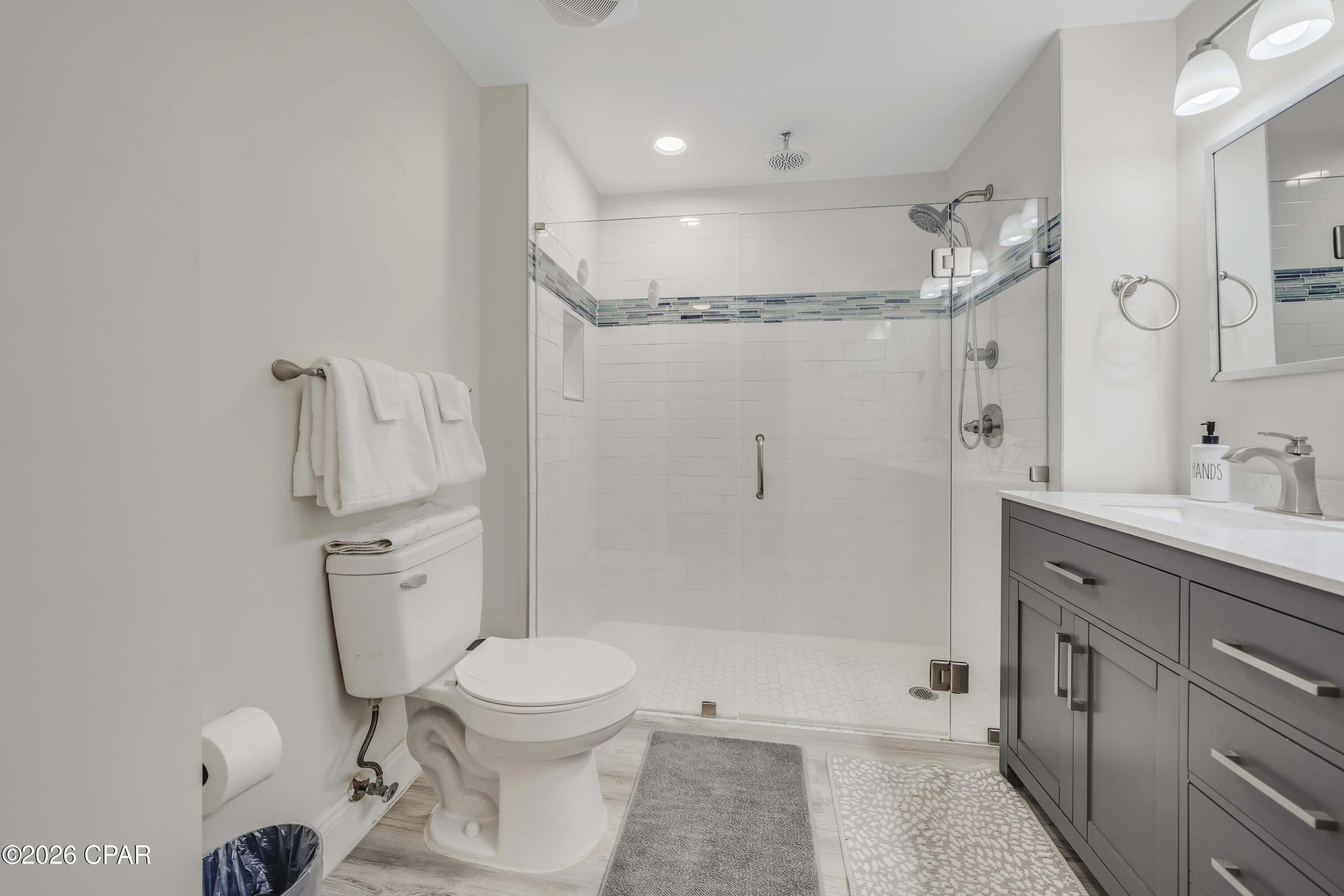 Image 25 For 17729 Front Beach Road 405e