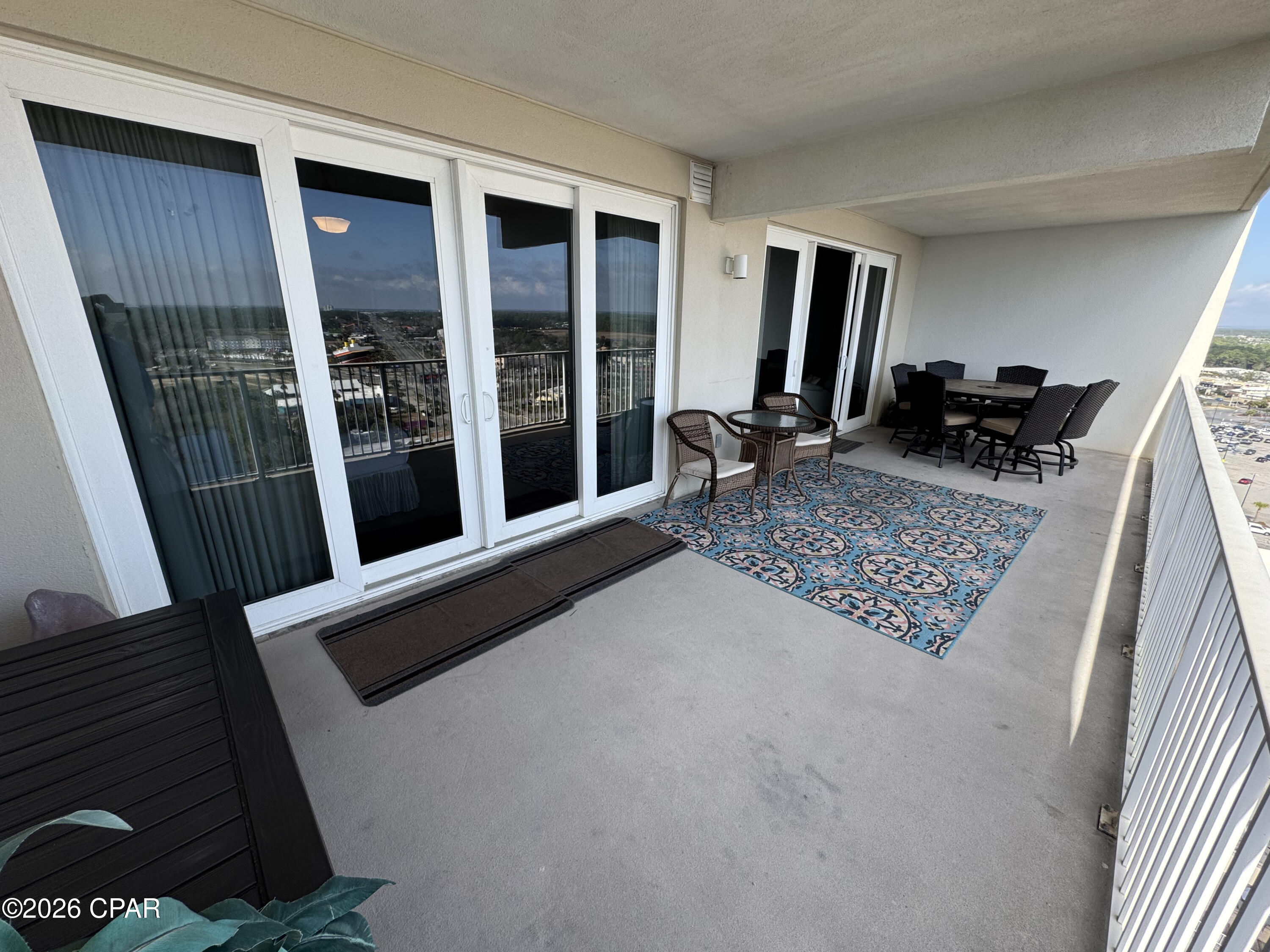 Image 33 For 9902 Thomas Drive 1433