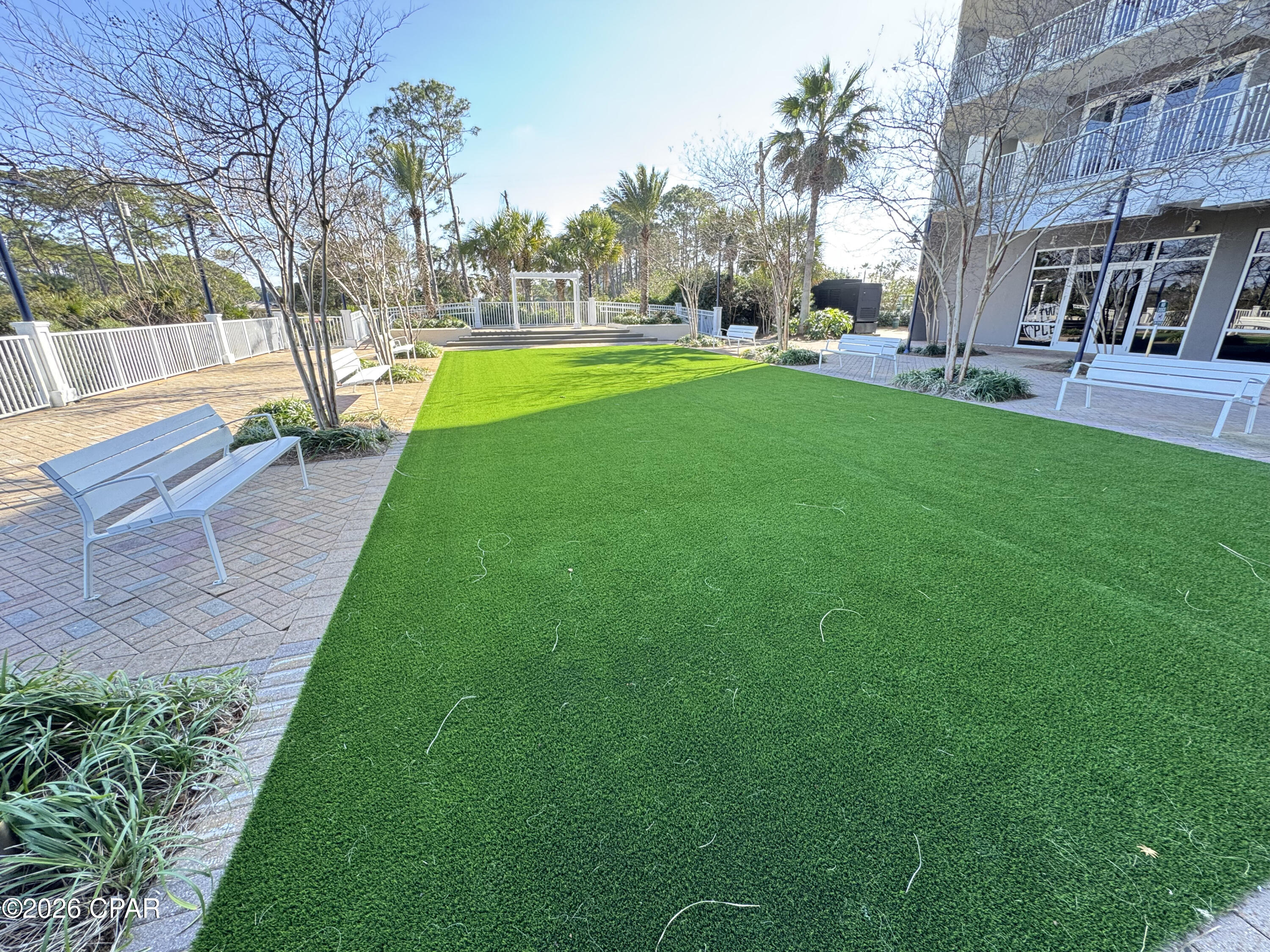 Image 40 For 9902 Thomas Drive 1433