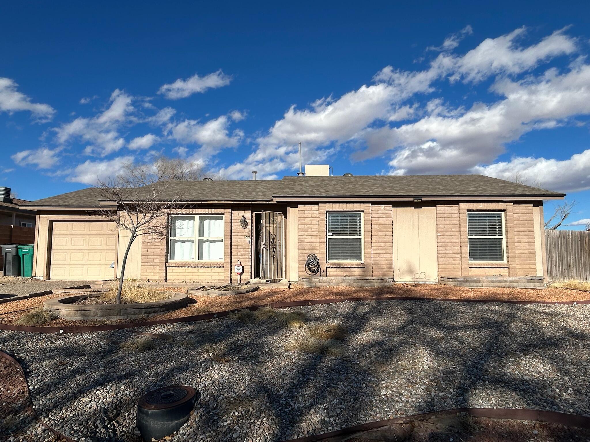 1725 Alpha Road, Rio Rancho NM 87124