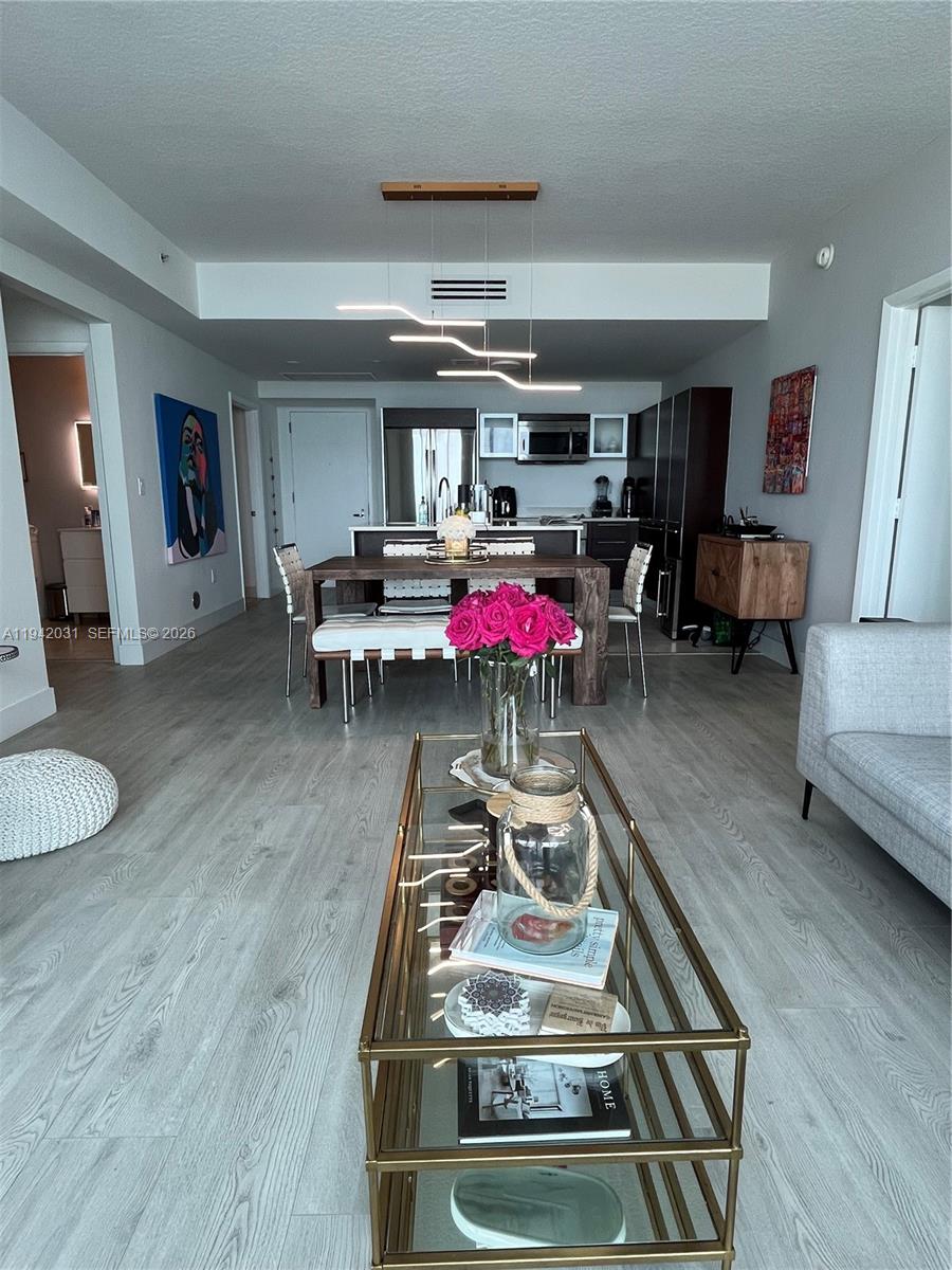 Quantum On The Bay Condo