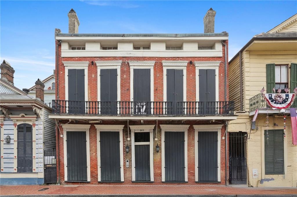 Homes for sale in New Orleans, LA | 911 St Peter St #4, New Orleans, LA 70116 | MLS# 2537330