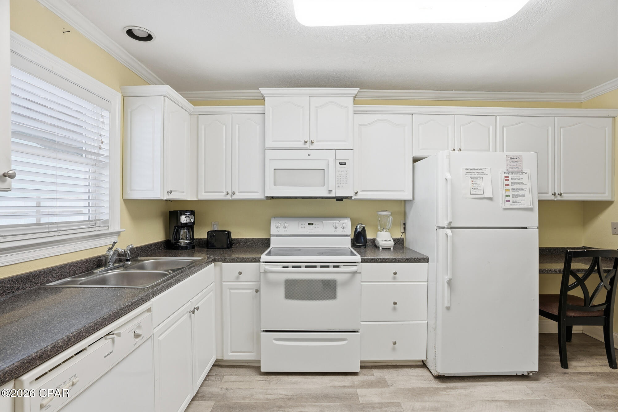 Image 19 For 5012 Gulf Drive 2