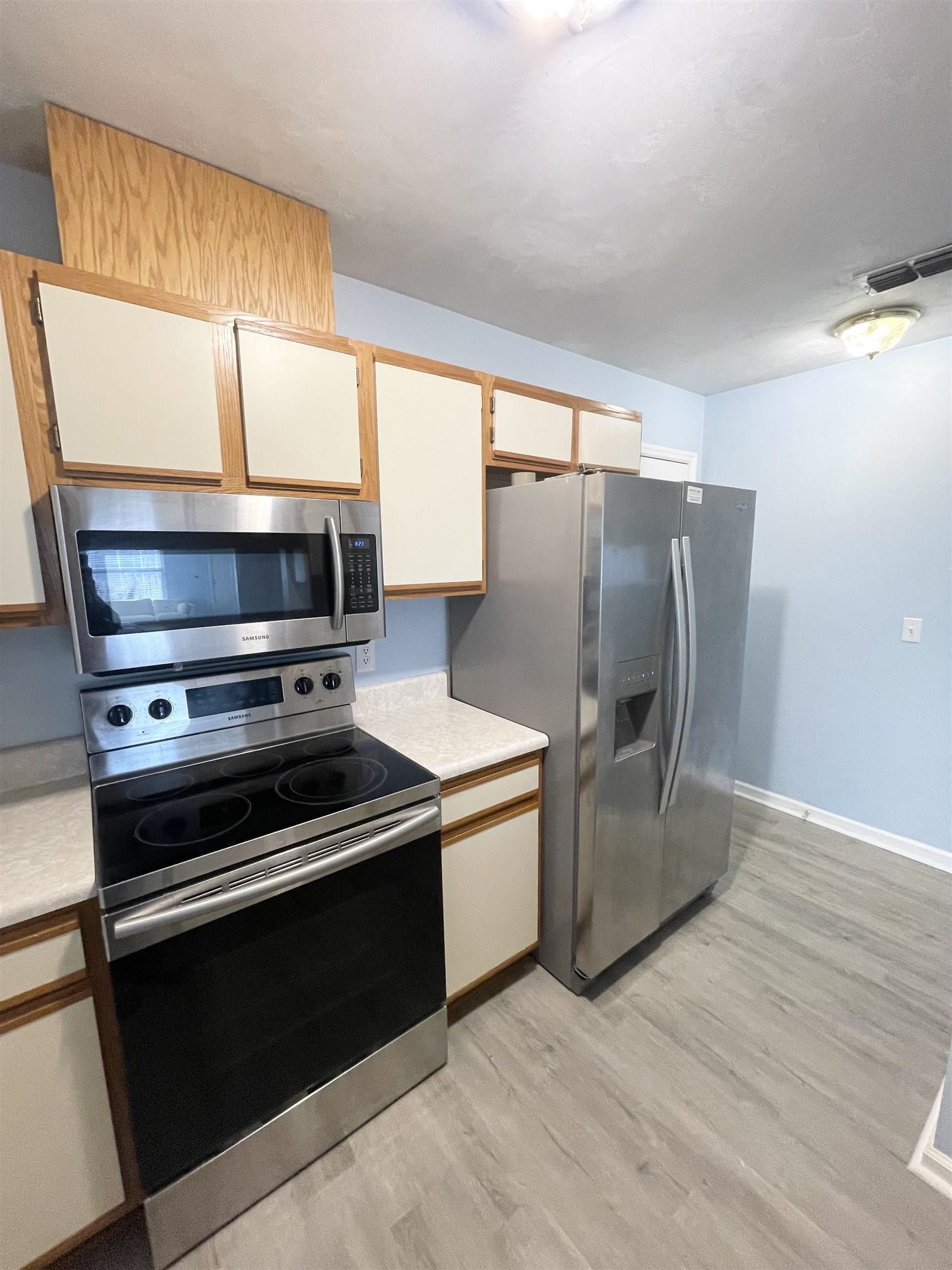 4112 Mission Trace Boulevard