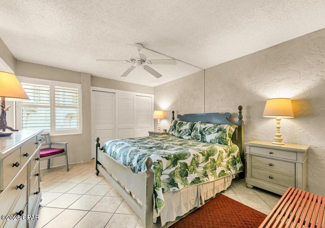 Image 15 For 8727 Thomas Drive C2