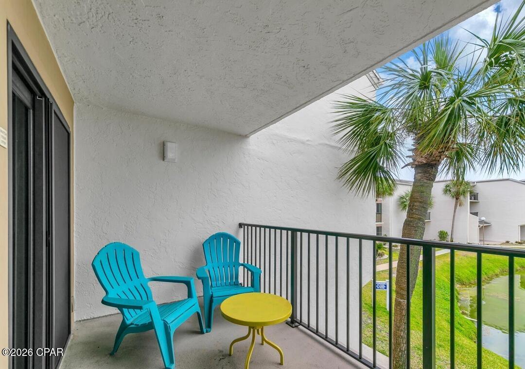 Image 22 For 8727 Thomas Drive C2