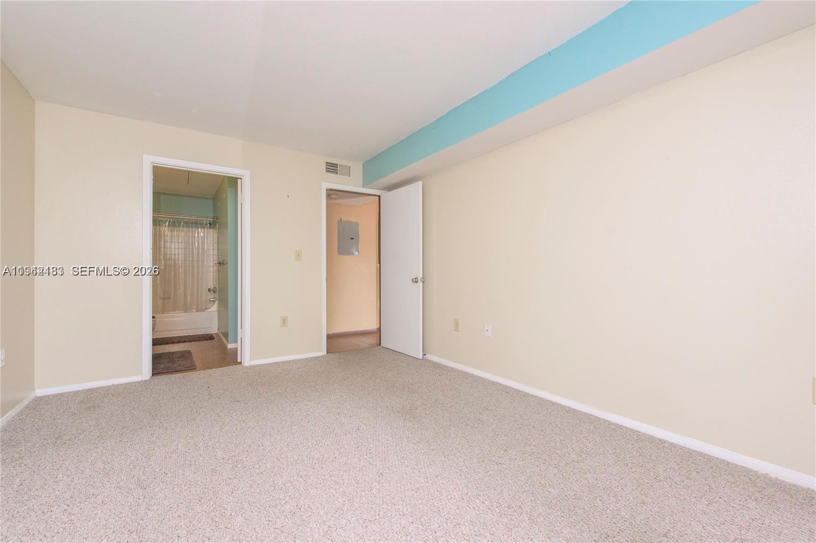 Property photo # 3