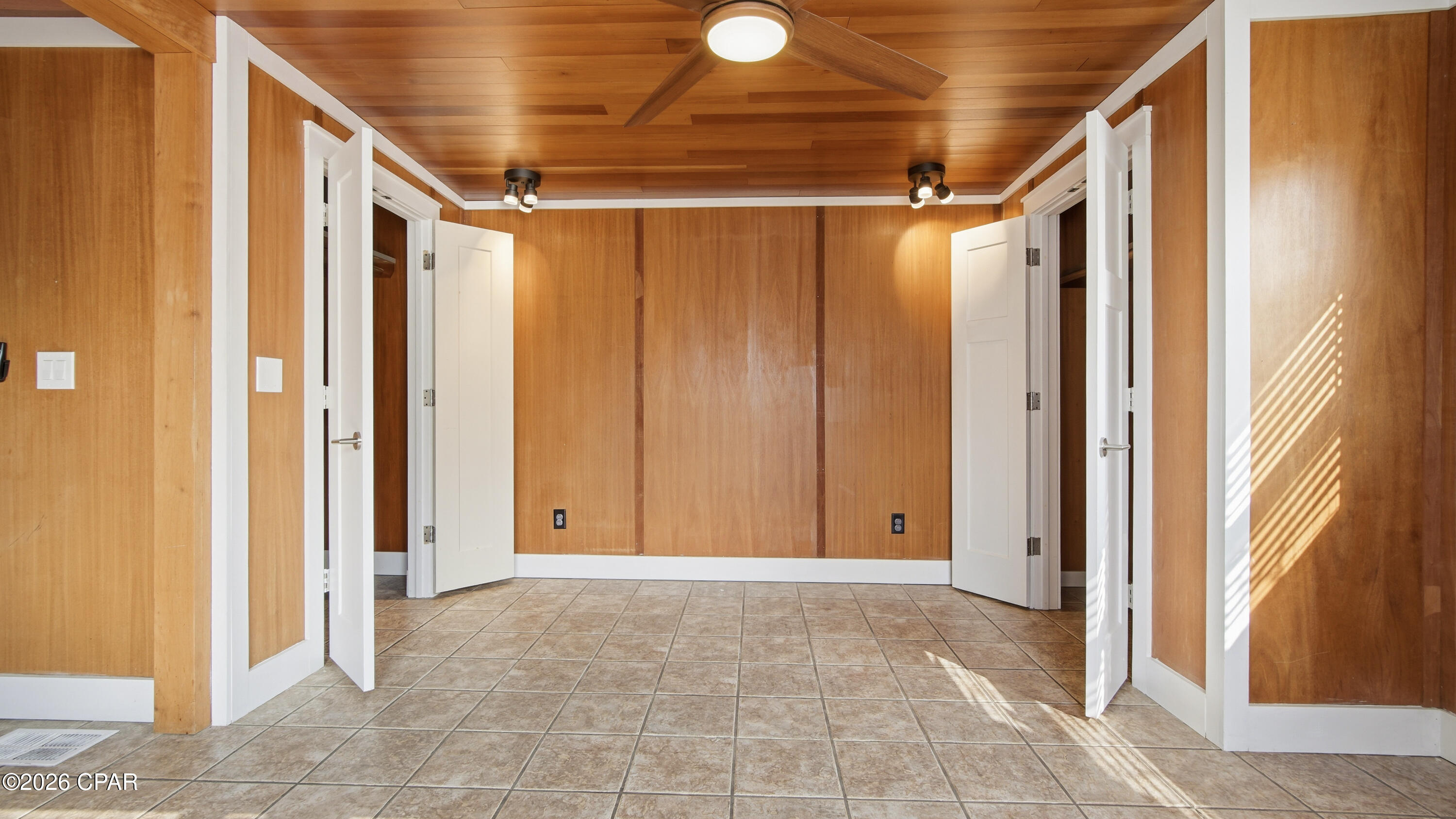 Image 31 For 1217 Buena Vista Boulevard