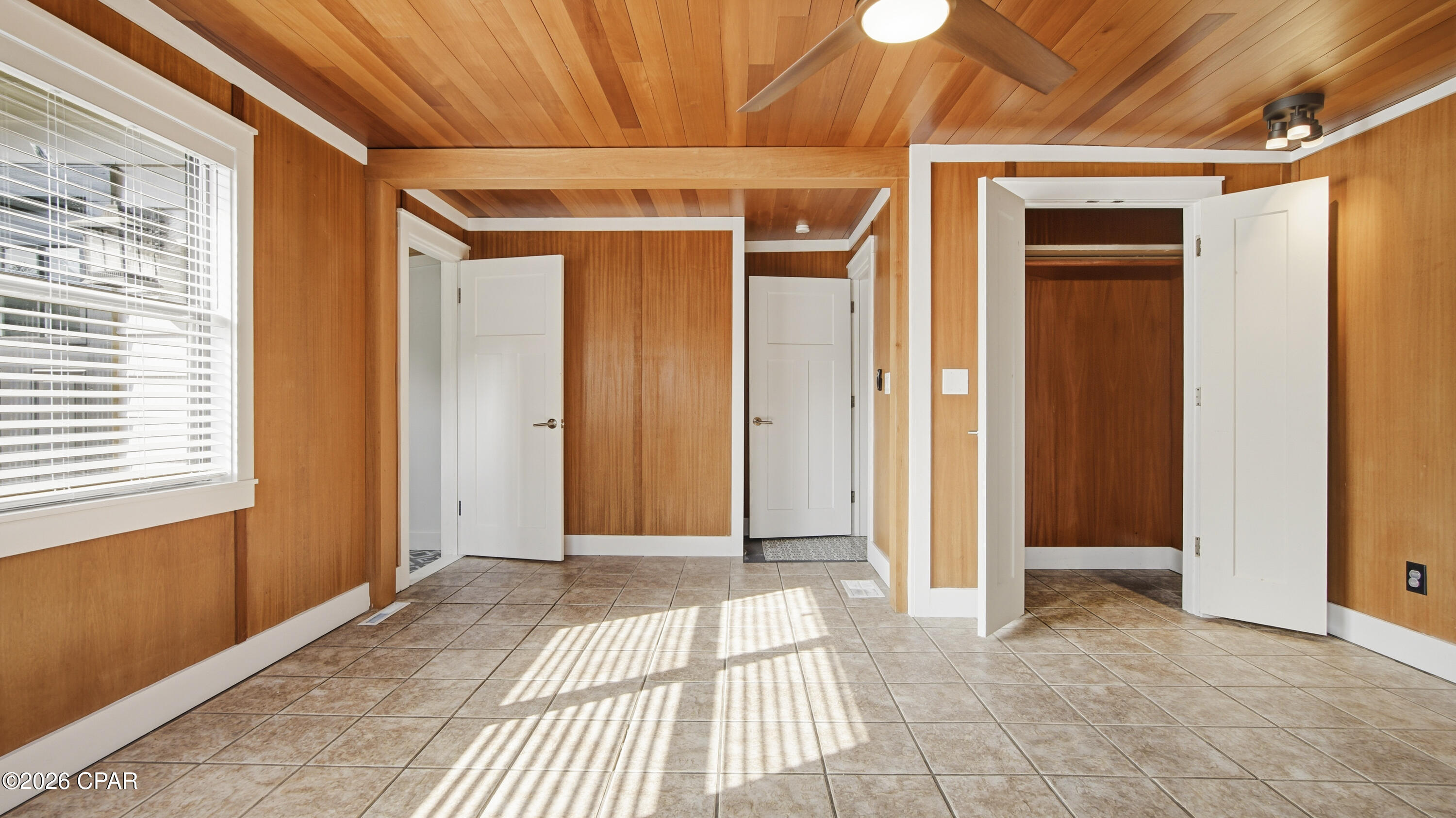 Image 32 For 1217 Buena Vista Boulevard