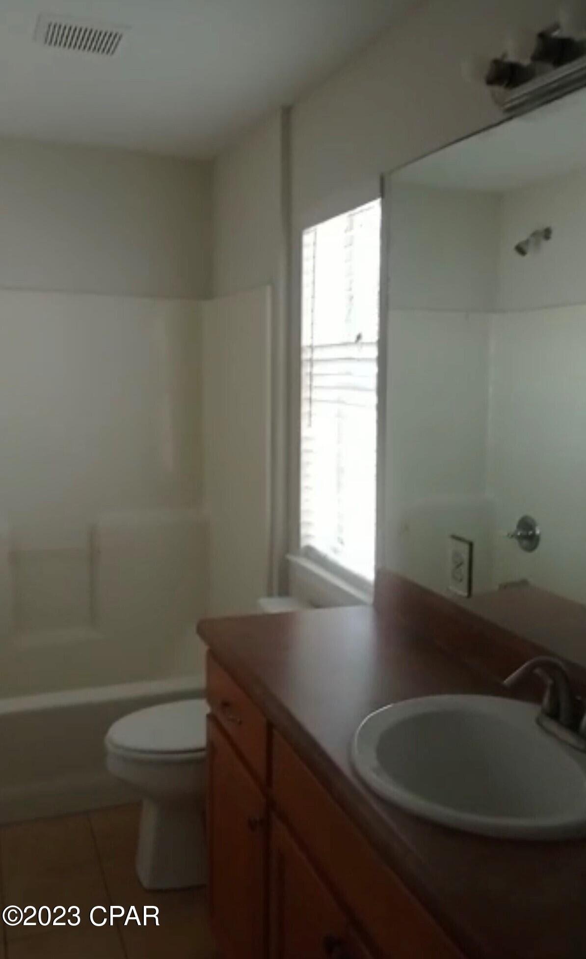 Image 5 For 730 Mulberry Avenue B