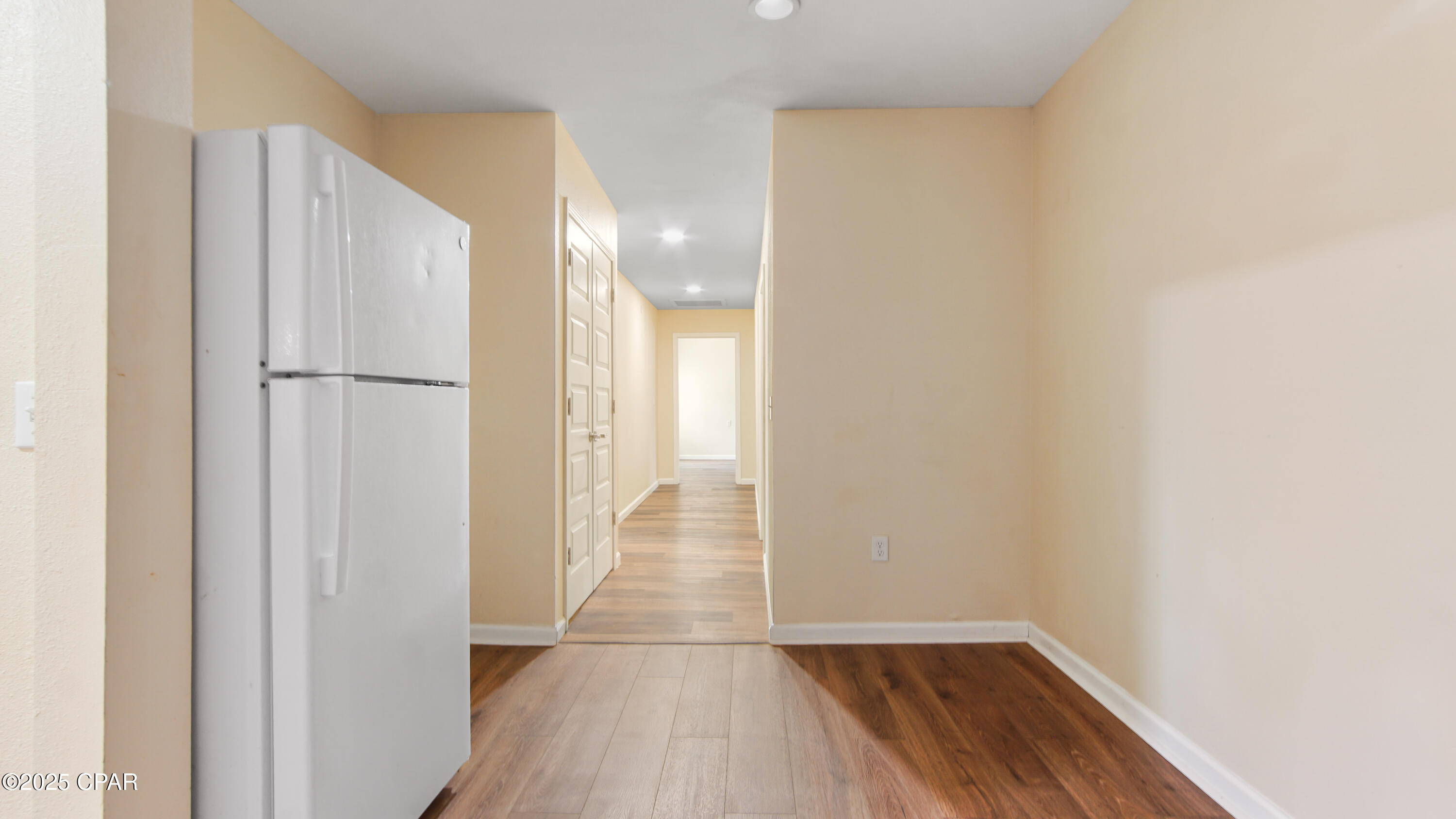 Image 11 For 2926 Baldwin Road A