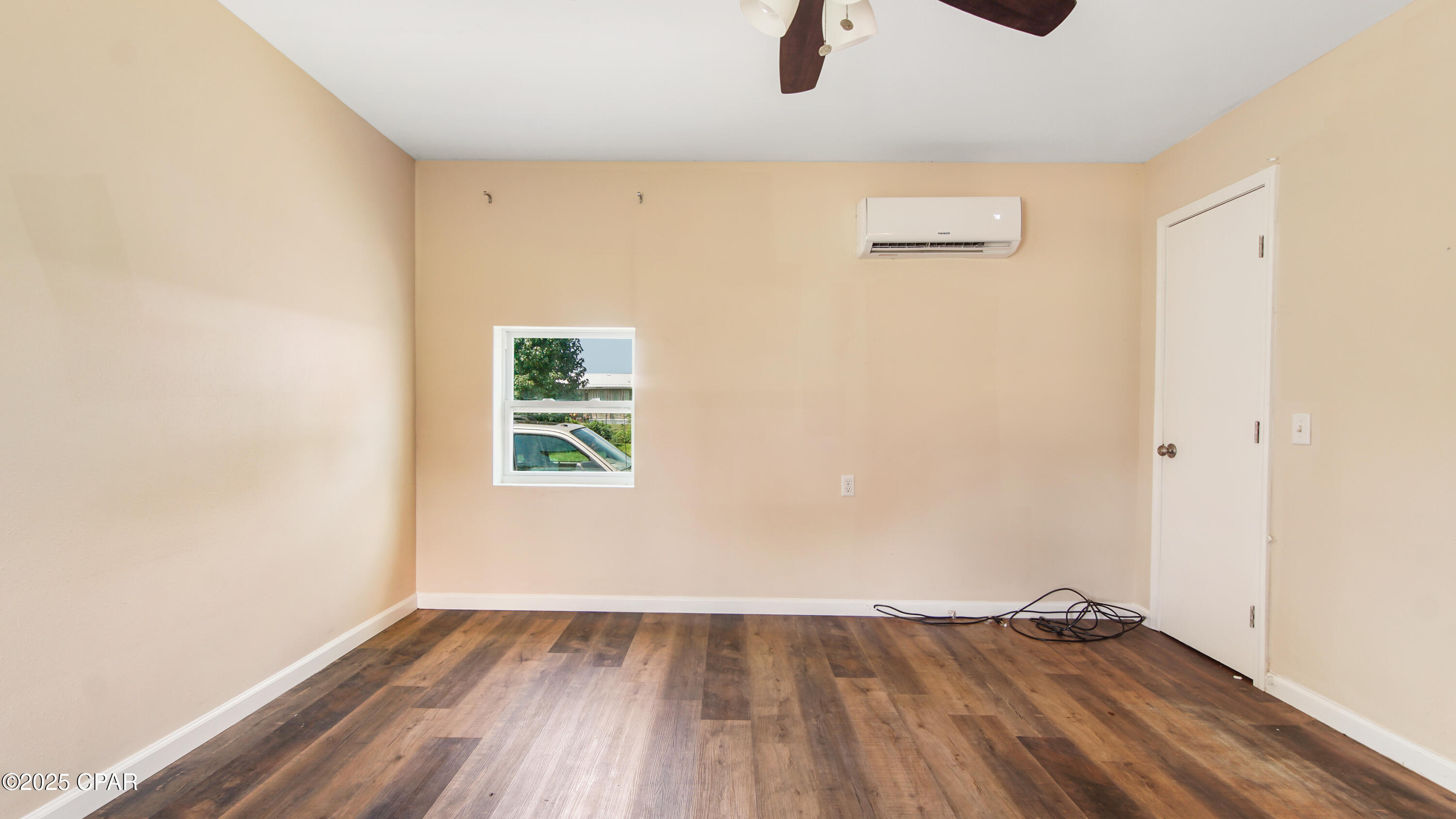 Image 14 For 2926 Baldwin Road A