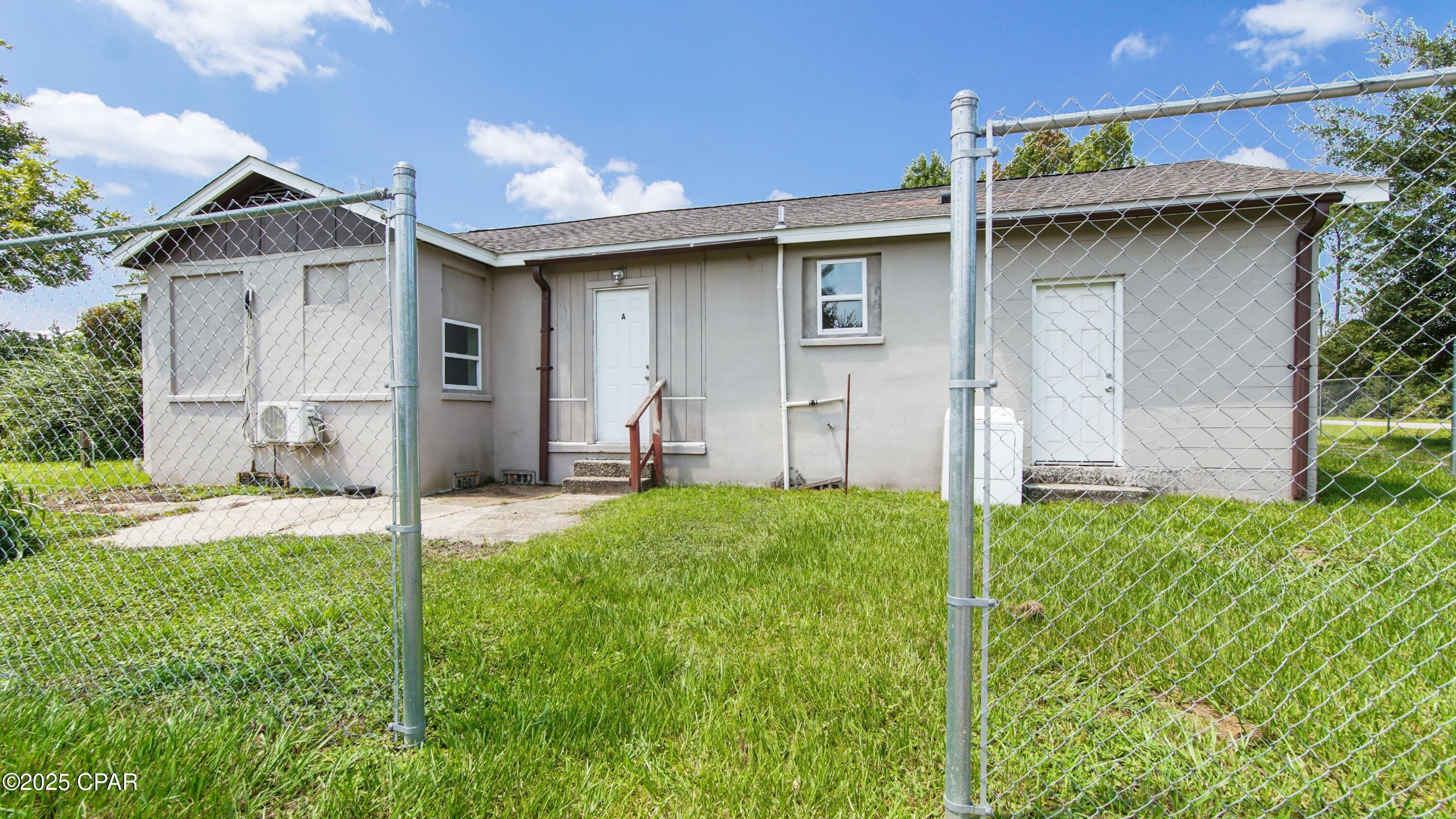 Image 15 For 2926 Baldwin Road A