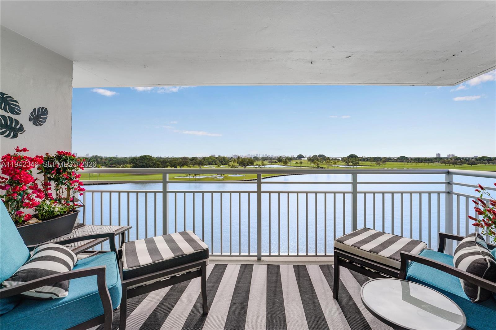 Colony Bay Harbor Apts Co
