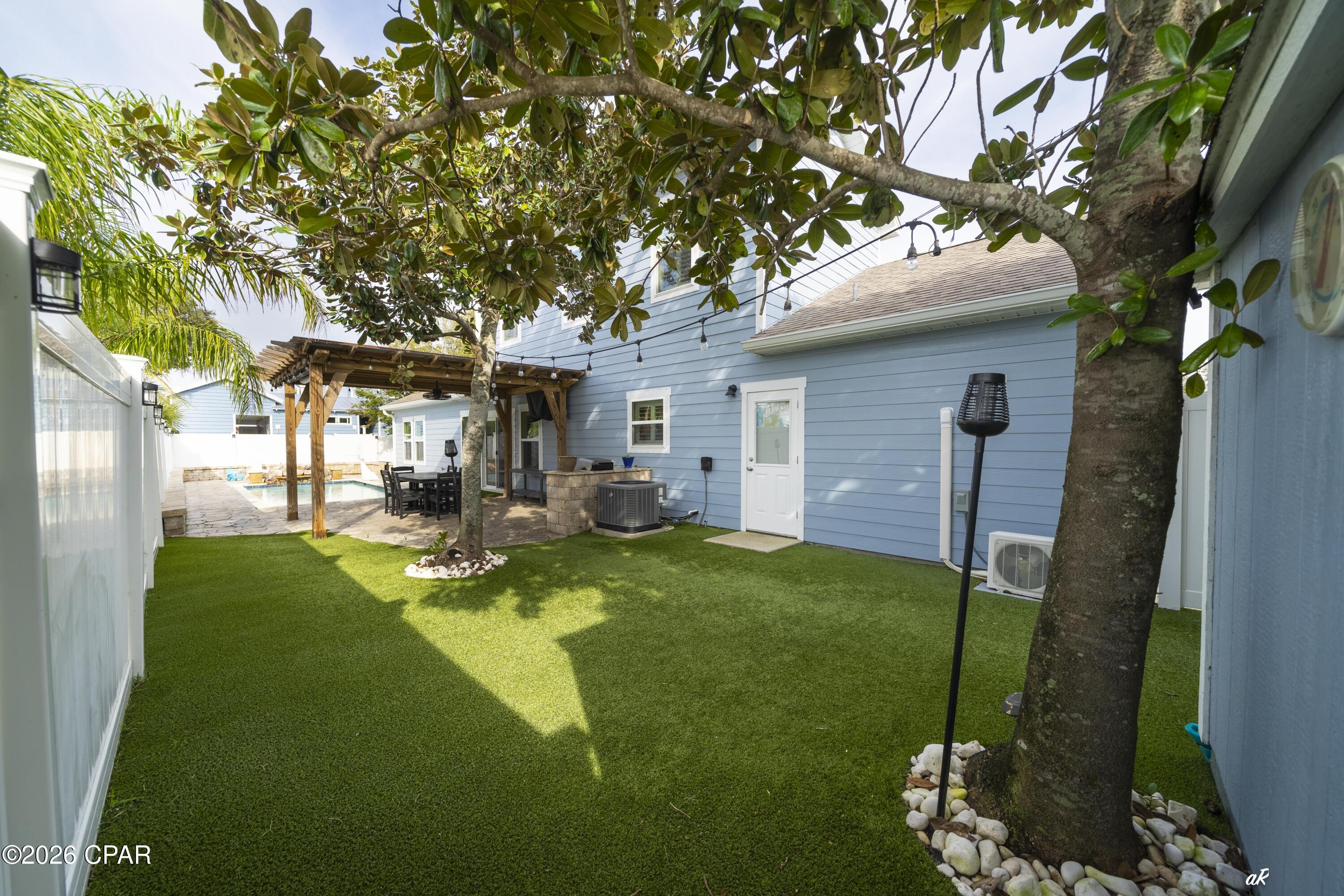 Image 12 For 200 Wiregrass Lane