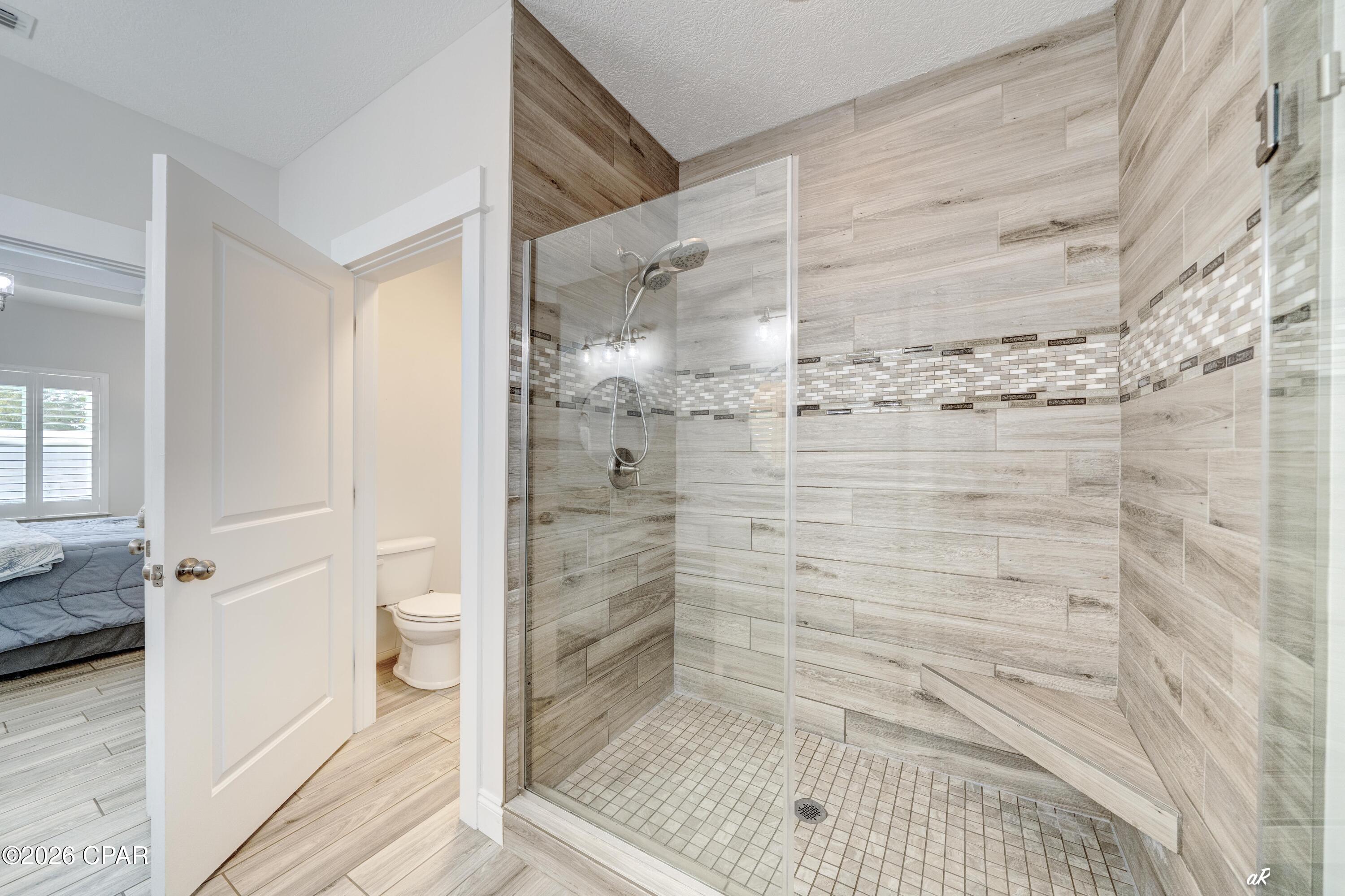 Image 40 For 200 Wiregrass Lane