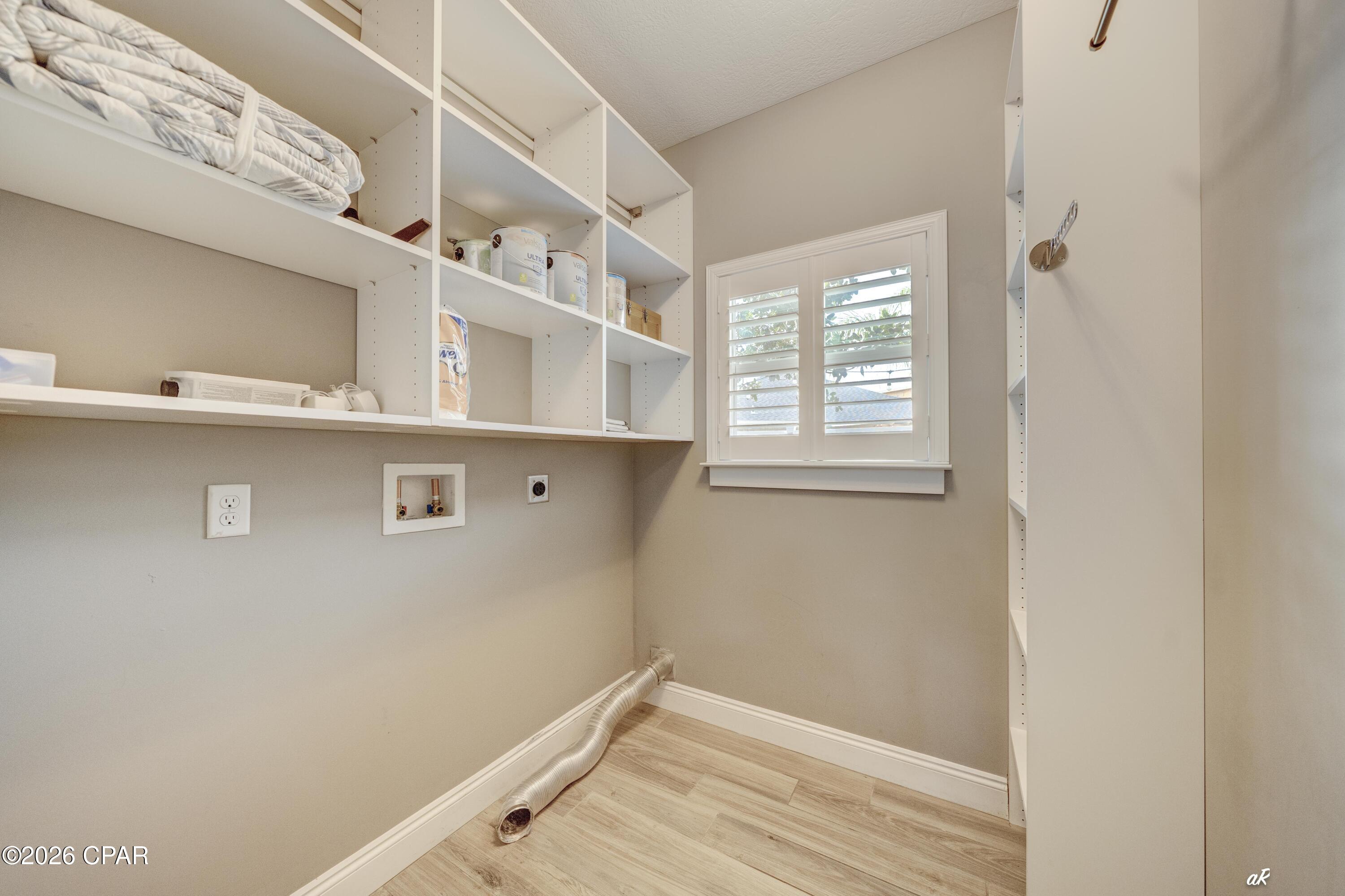 Image 50 For 200 Wiregrass Lane