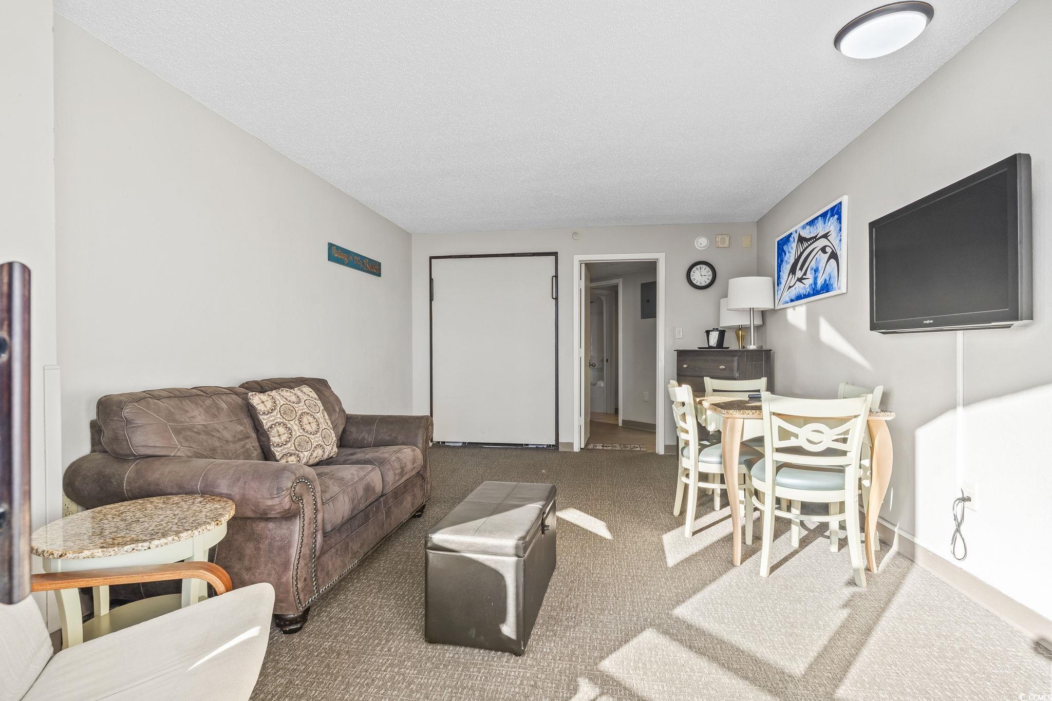 2600740 | Photo 20
