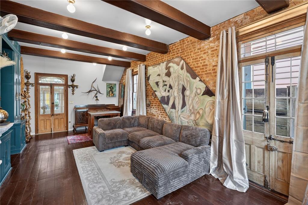 Homes for sale in New Orleans, LA | 926 Orleans Ave, New Orleans, LA 70116 | MLS# 2537455