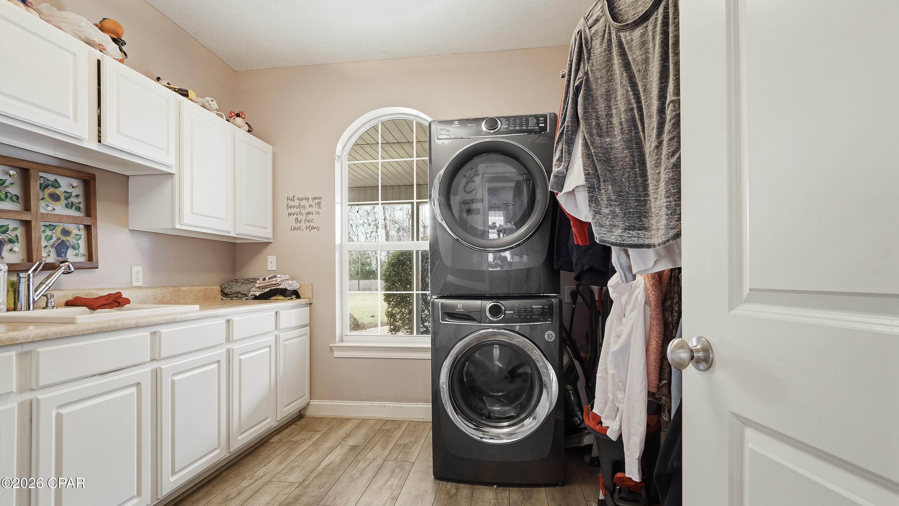 Image 32 For 3610 Florida Avenue