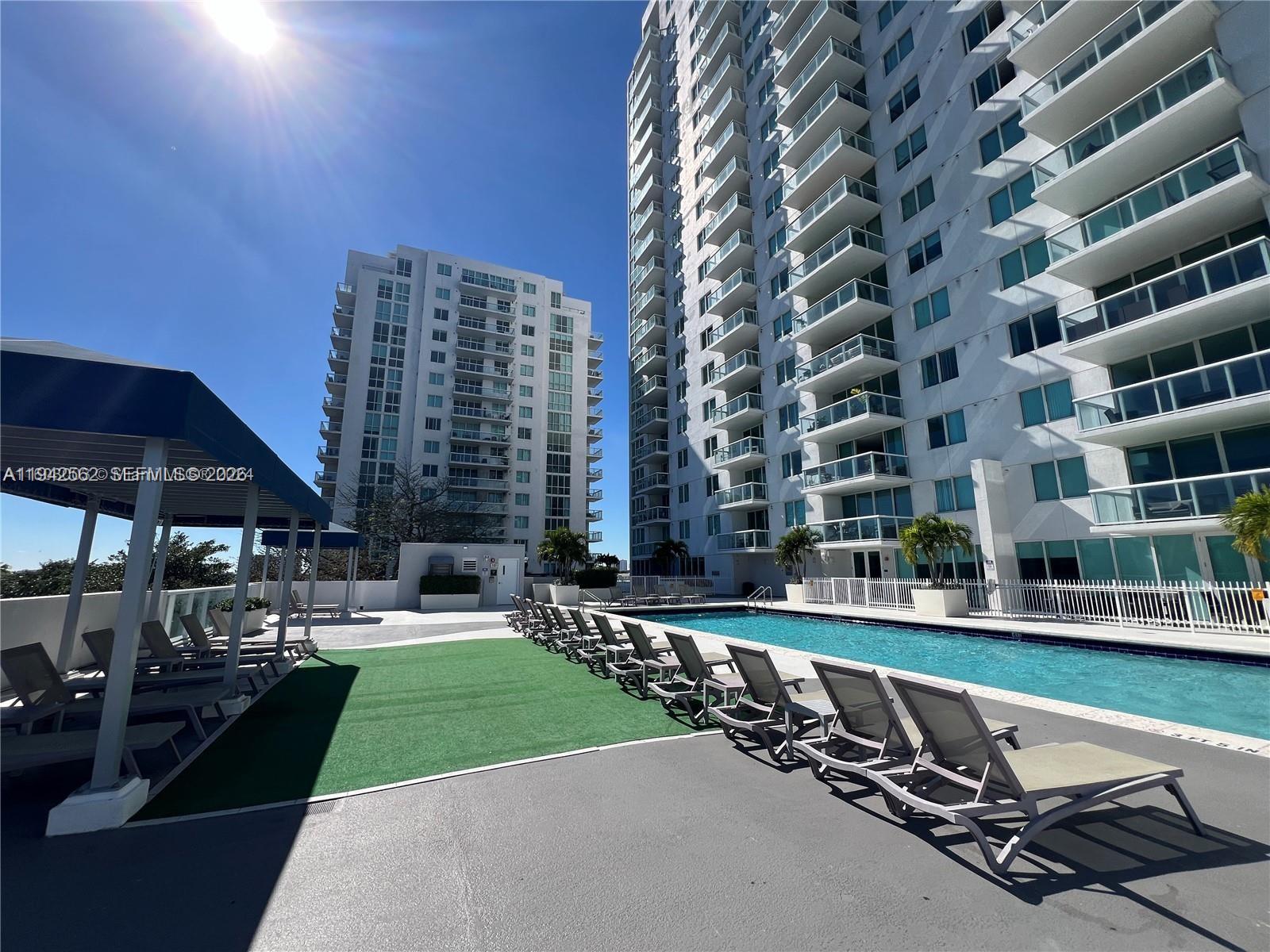 Terrazas Riverpark Villag