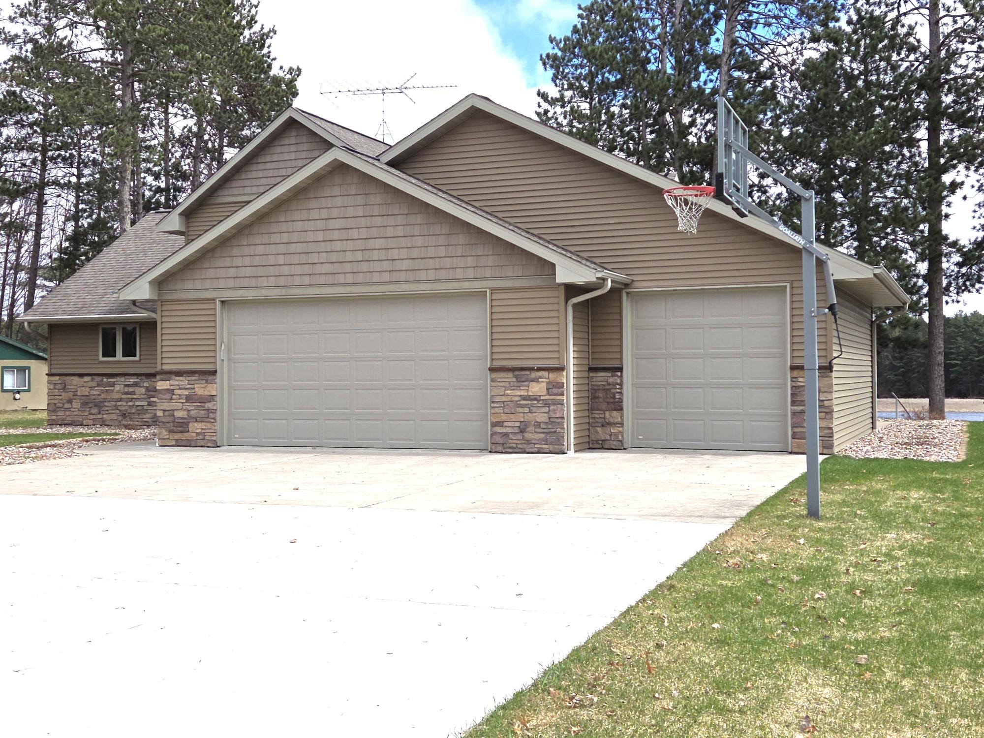 Lake Nokomis Property 2244 River Rd Photo 56