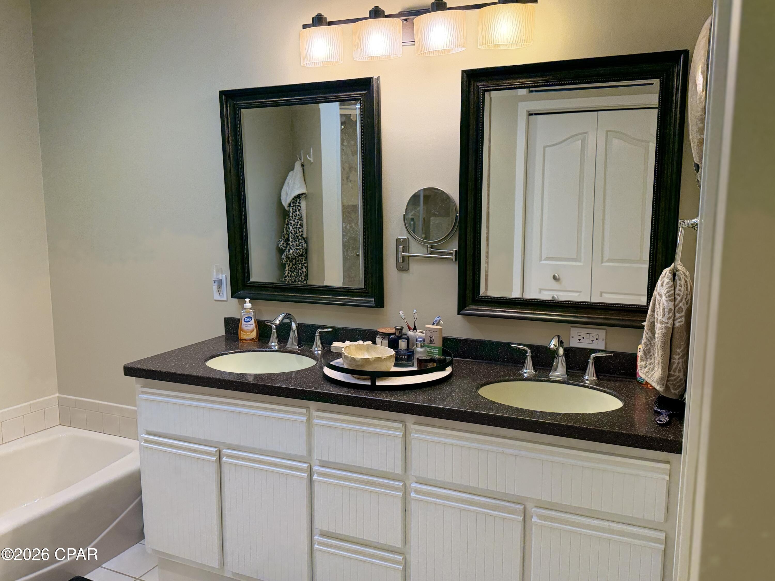 Image 31 For 106 Glades Turn