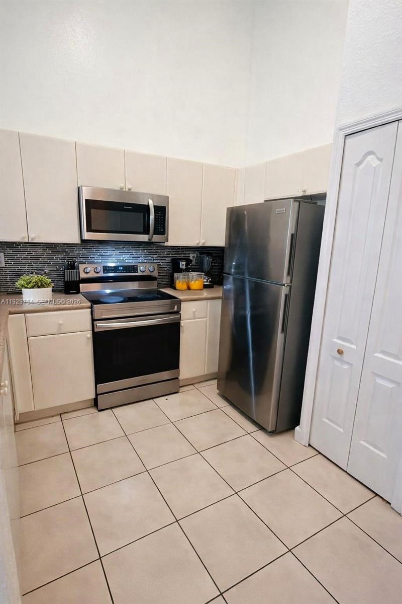 Homes for sale in Homestead, FL | 2811 Se 17Th Ave #210, Homestead, FL 33035 | MLS# A11929764