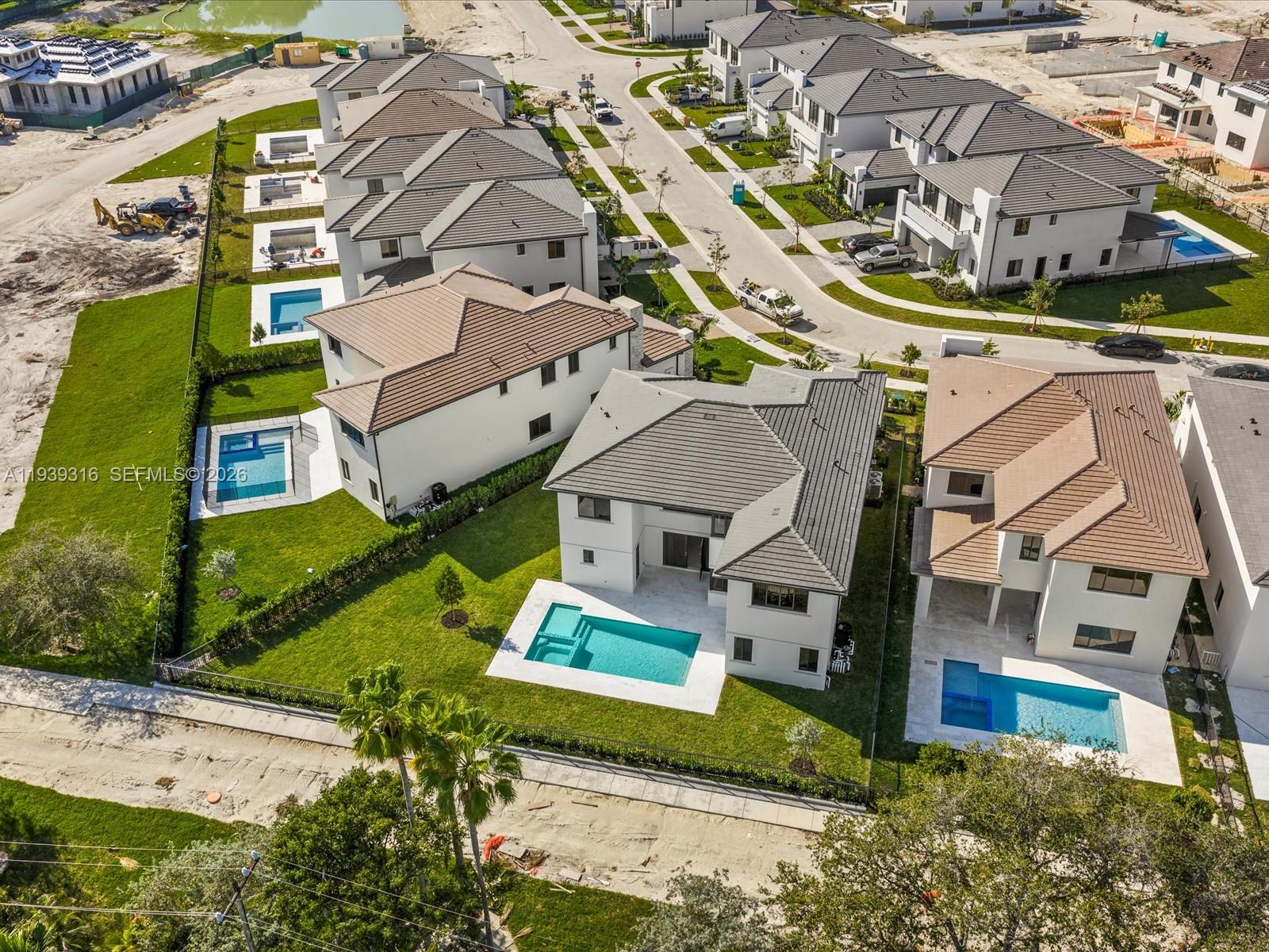 listing main picture