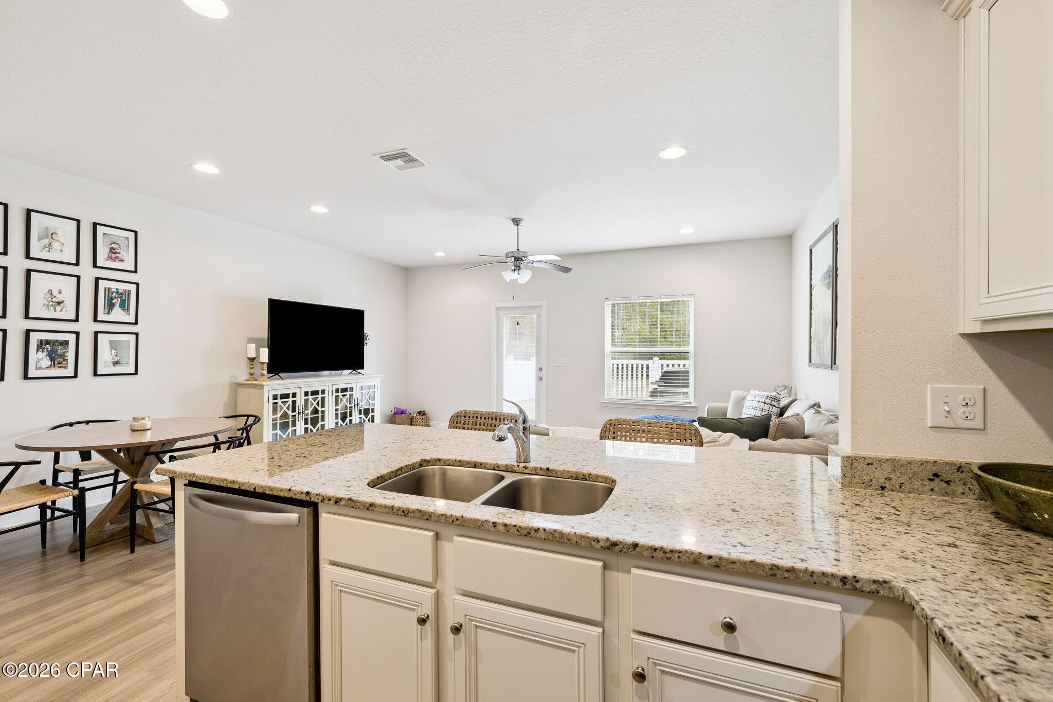 Image 8 For 102 Angel Falls Lane