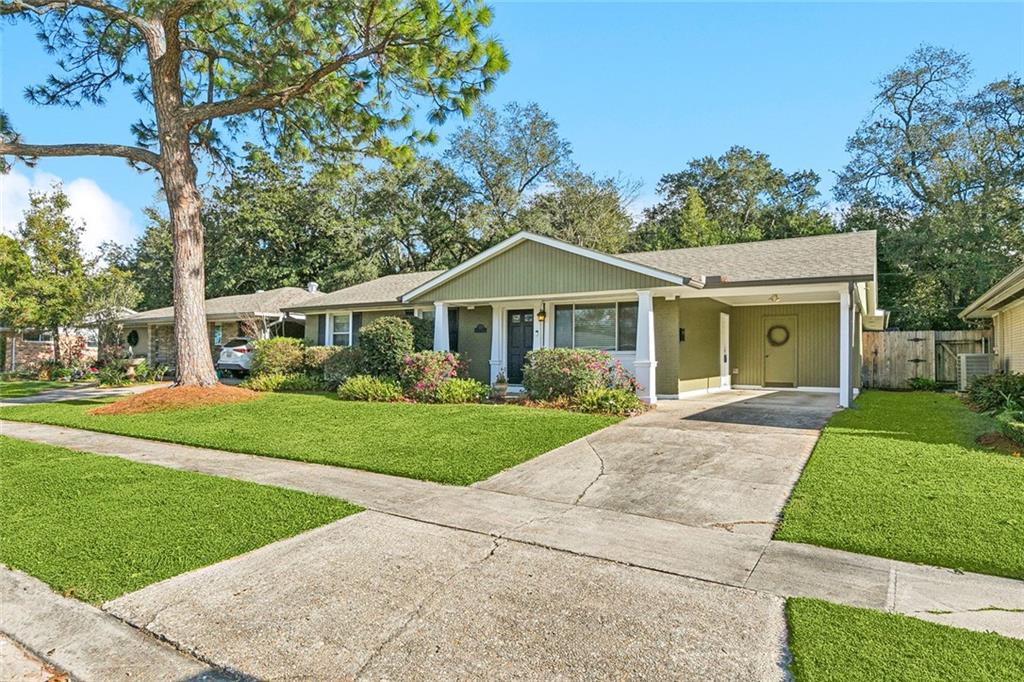 Homes for sale in River Ridge, LA | 320 Berclair Ave, River Ridge, LA 70123 | MLS# 2537283