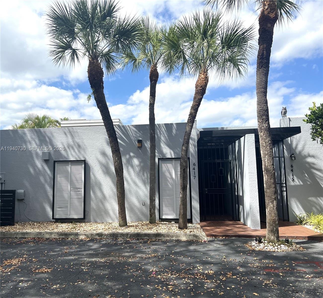 Miami Lakes Windmill Gate