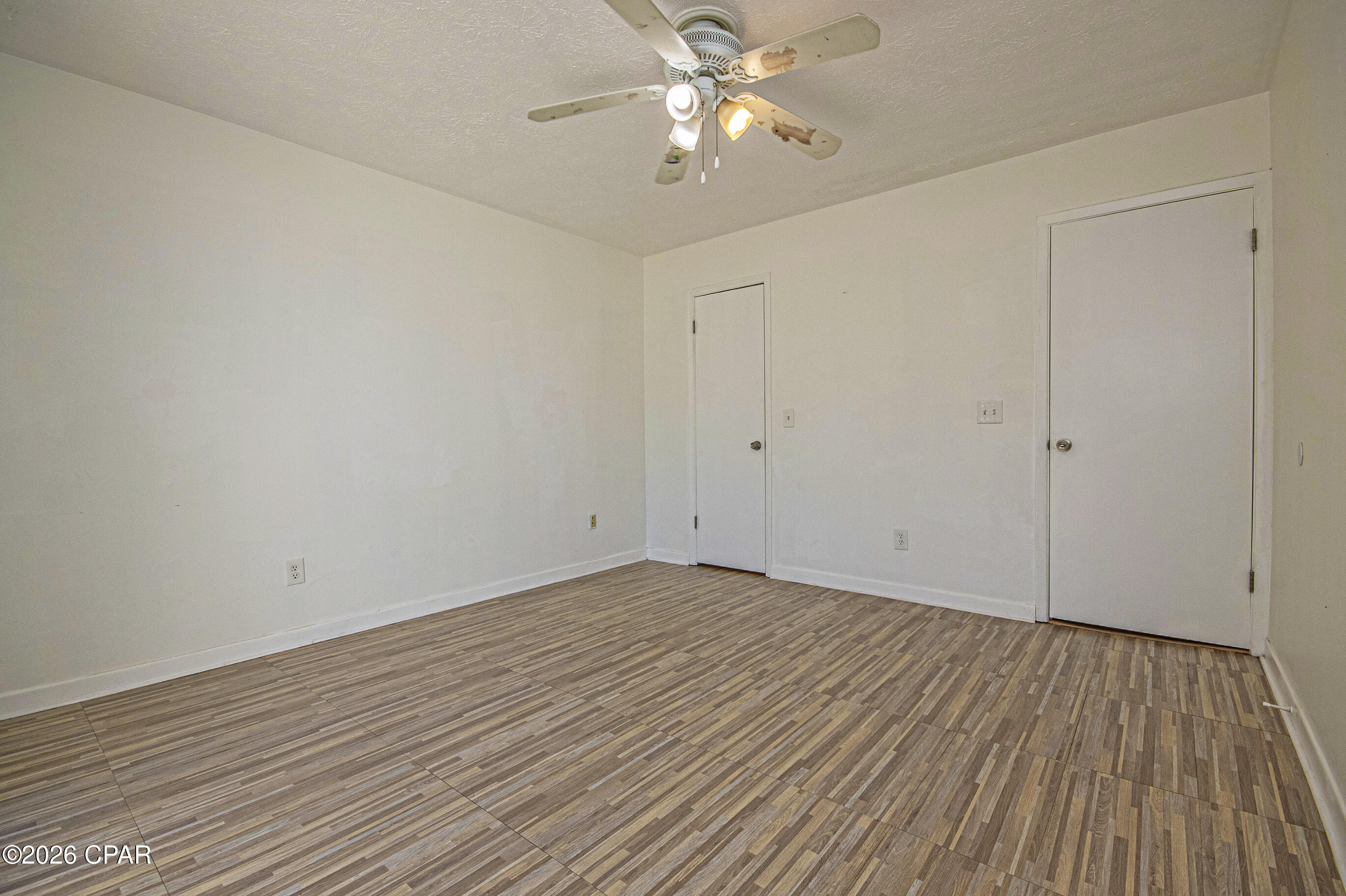 Image 13 For 7125 Lagoon Drive J