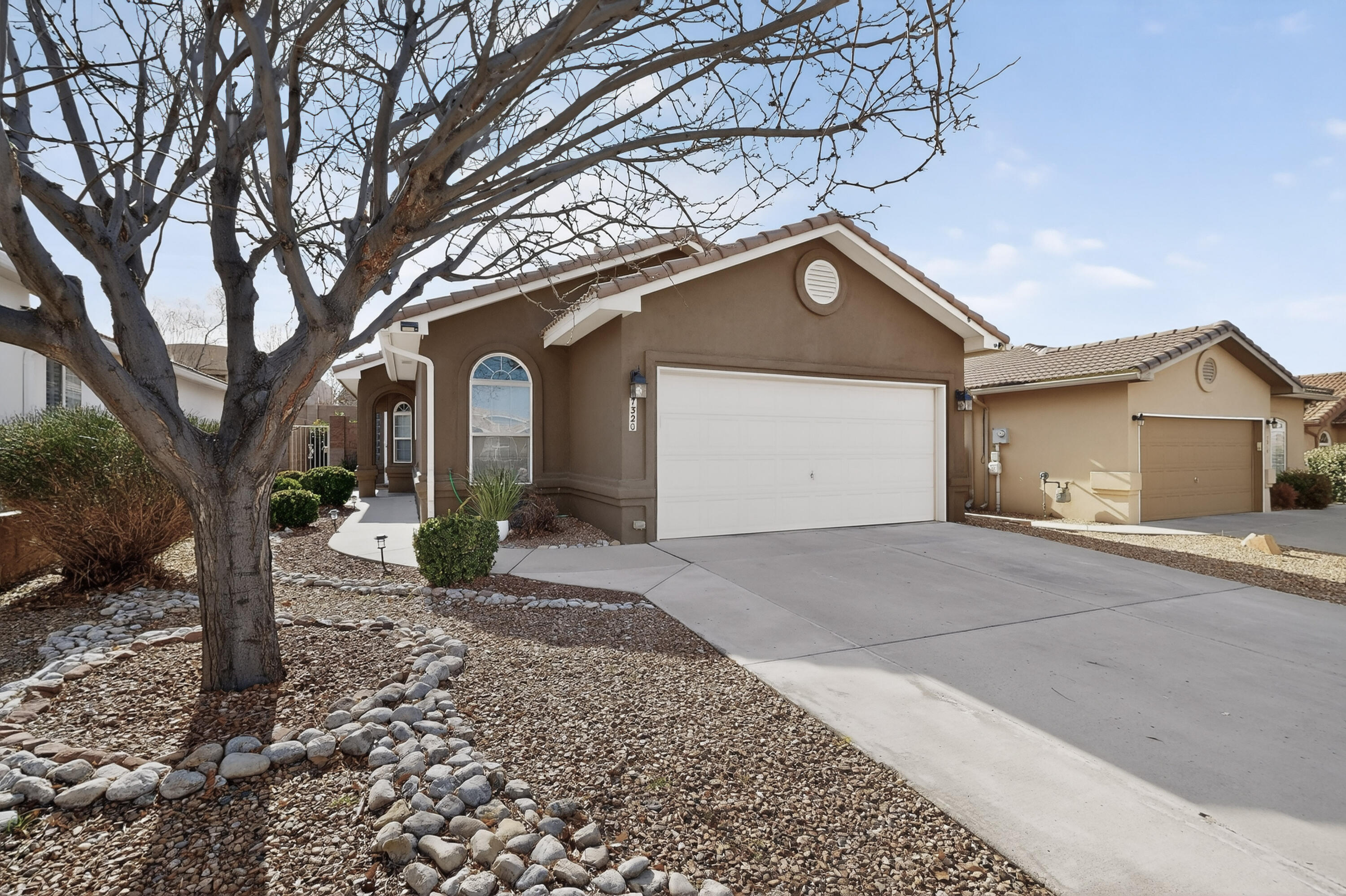 7320 Wild Olive Avenue, Albuquerque NM 87113