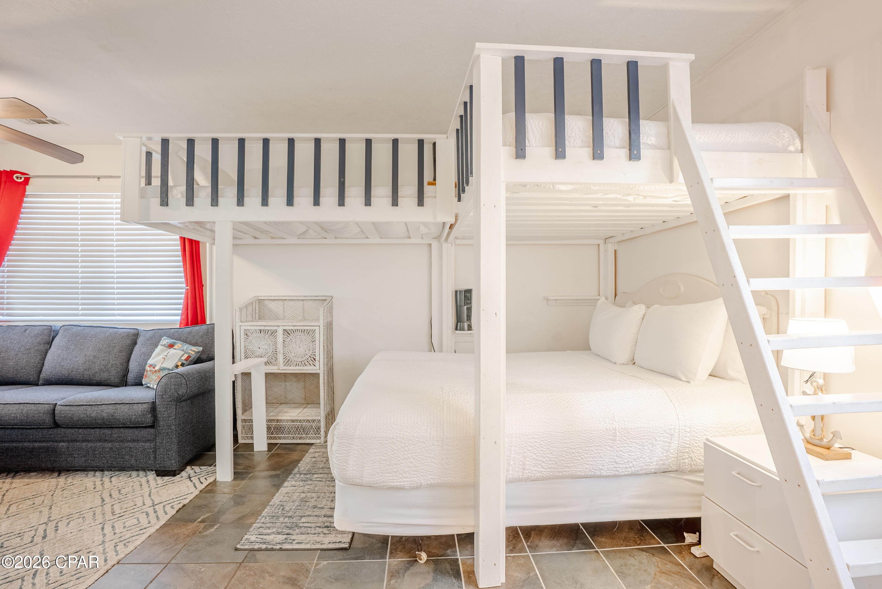 Image 17 For 4114 Holiday Drive 18