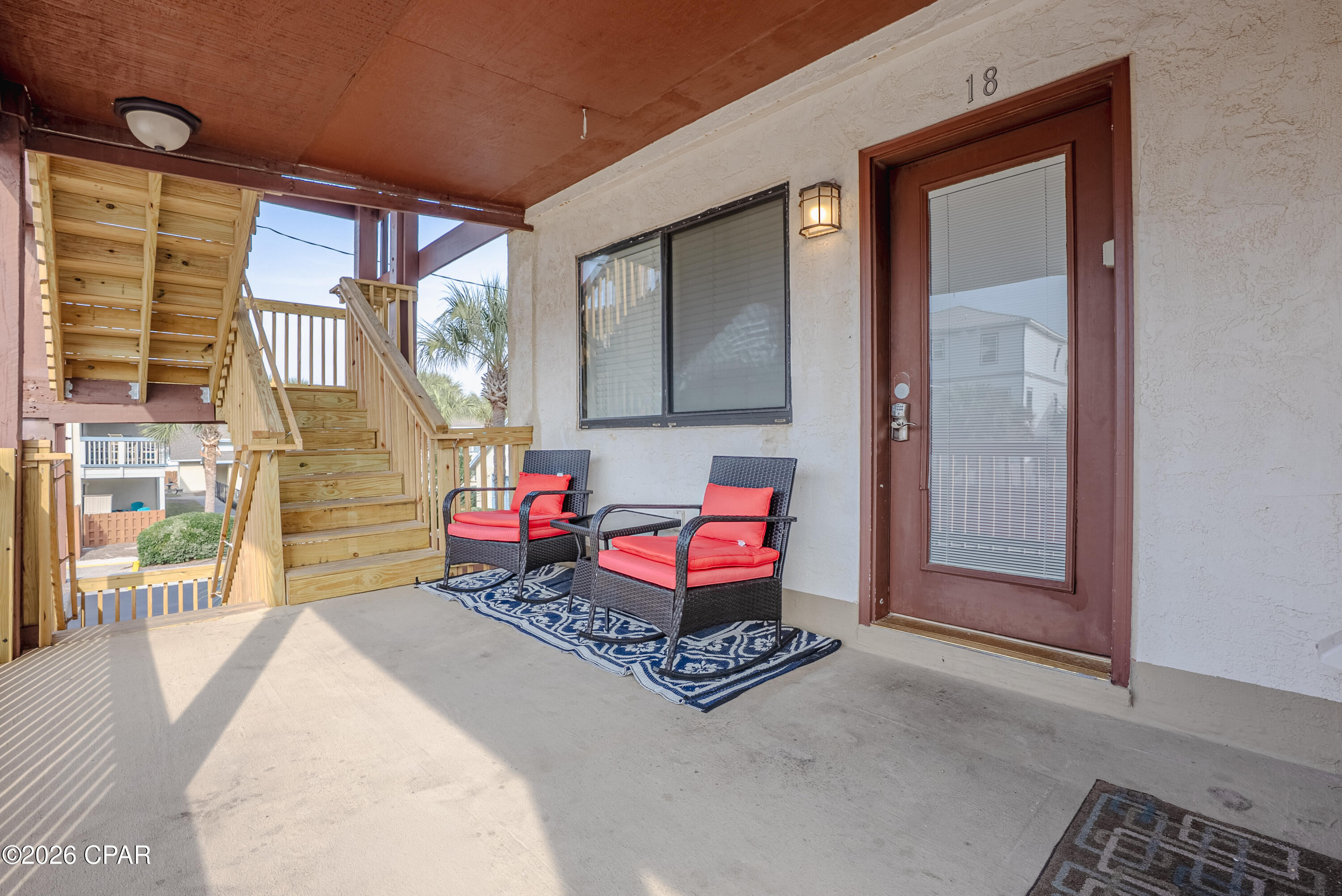 Listing photo id 29 for 4114 Holiday Drive 18