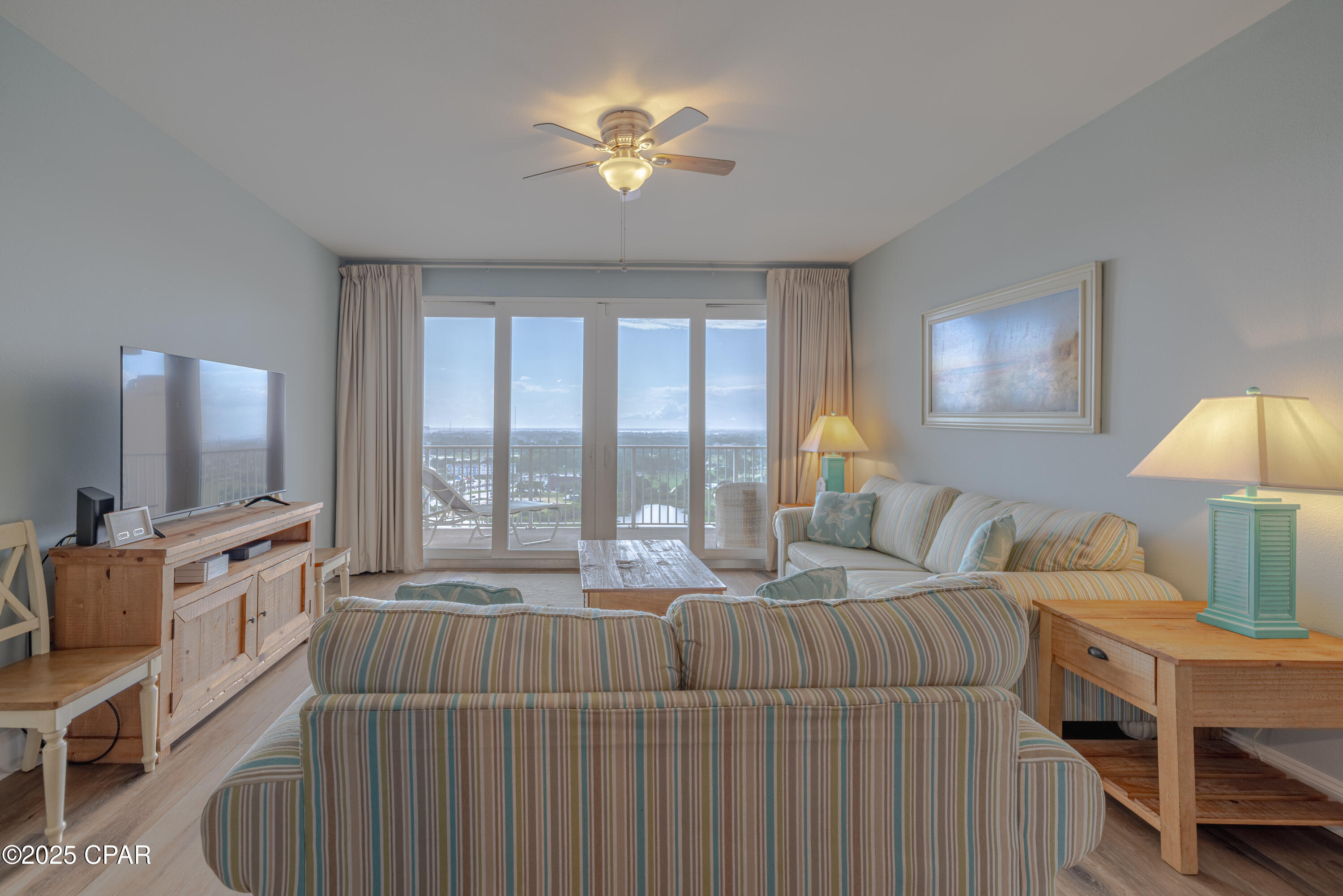 Image 11 For 9902 Thomas Drive 1831