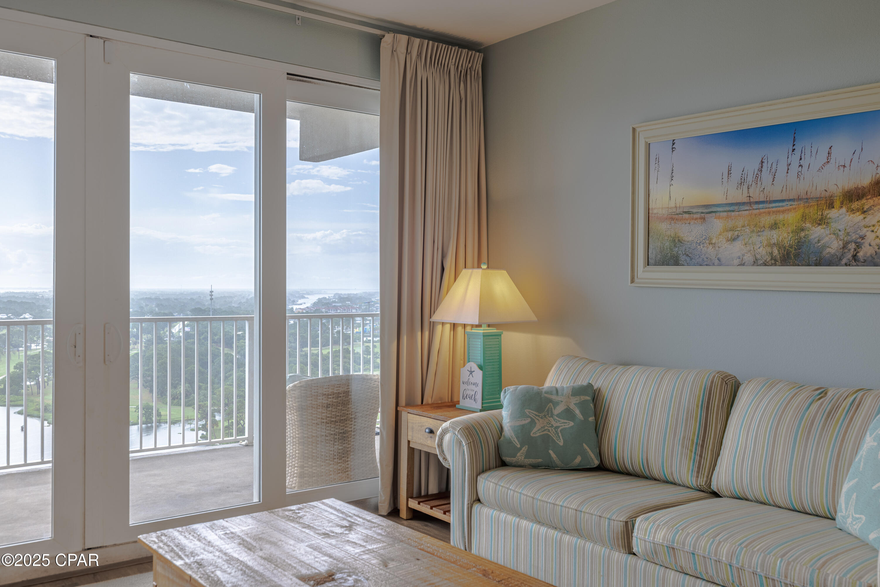 Image 12 For 9902 Thomas Drive 1831
