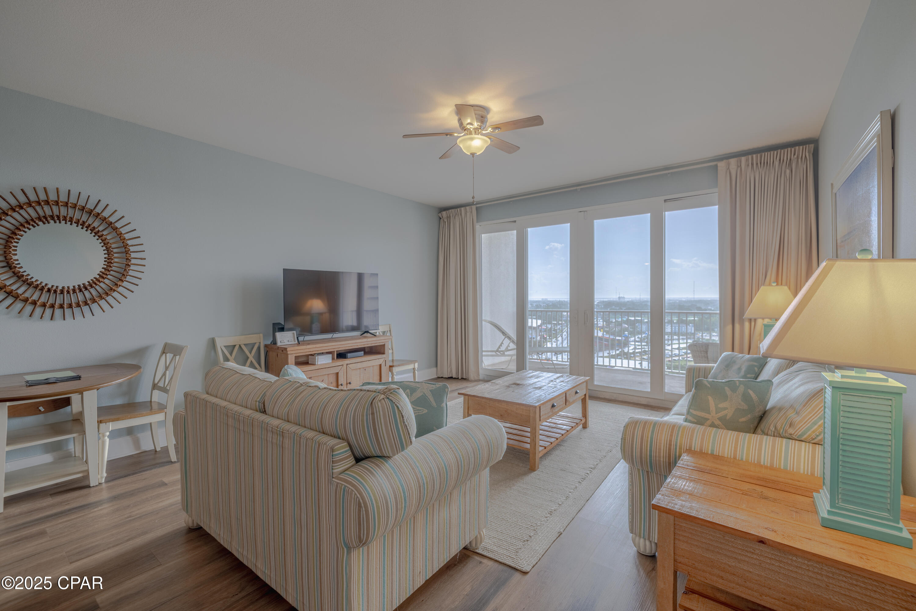 Image 9 For 9902 Thomas Drive 1831