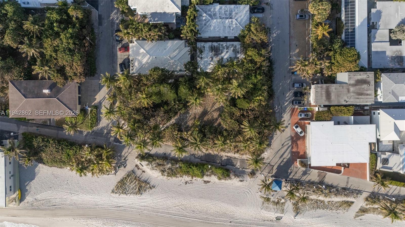 Hollywood Central Beach