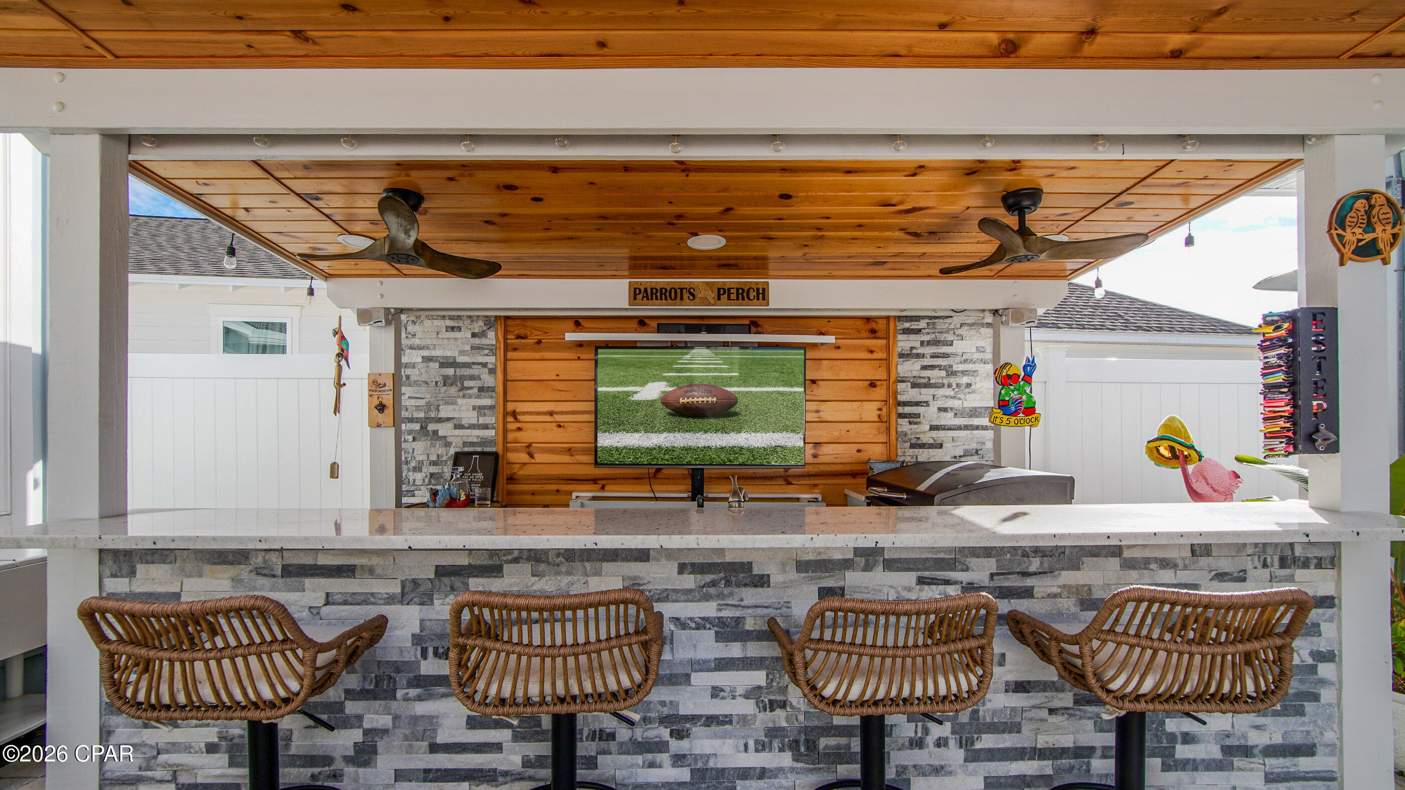 Listing photo id 38 for 1904 Royal Tern Street
