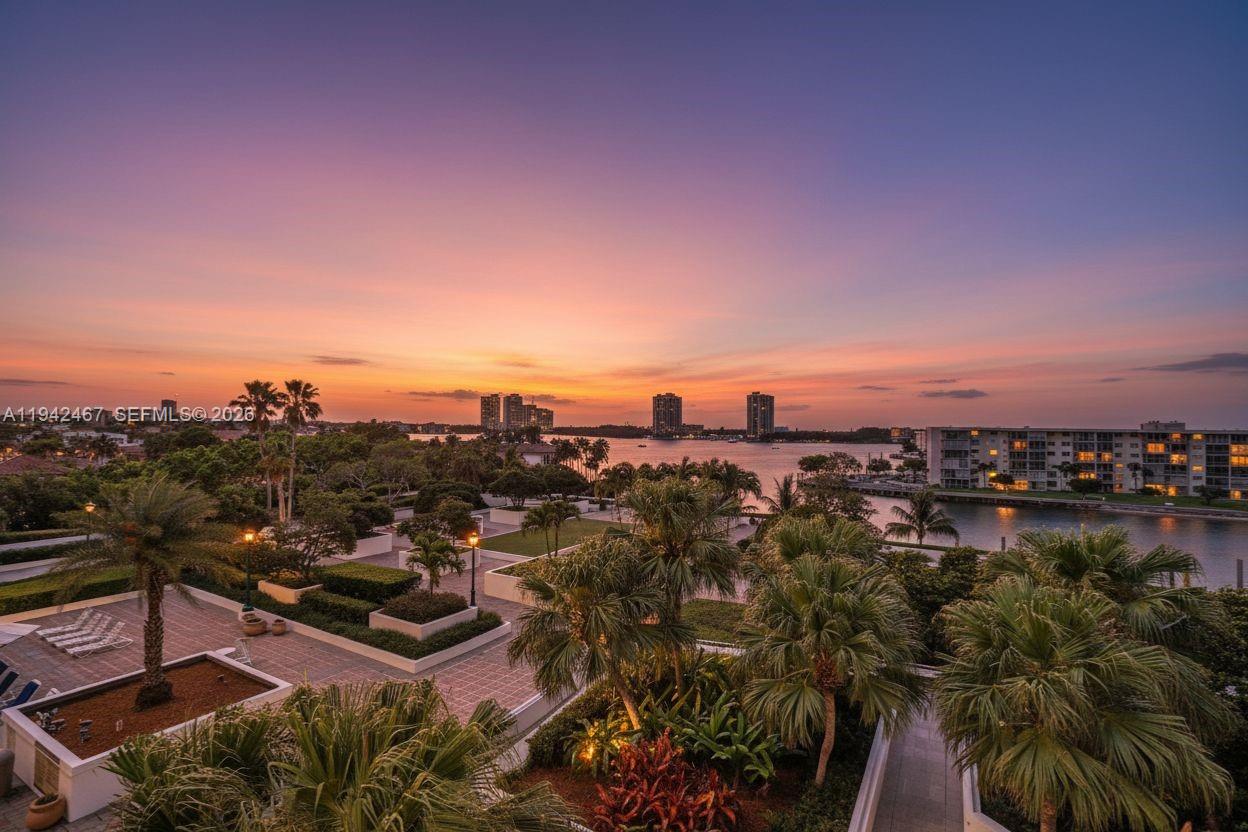 1000 Isl Blvd Williams Is