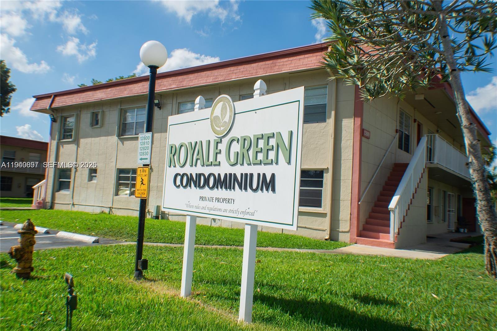 Royale Green Condo 11