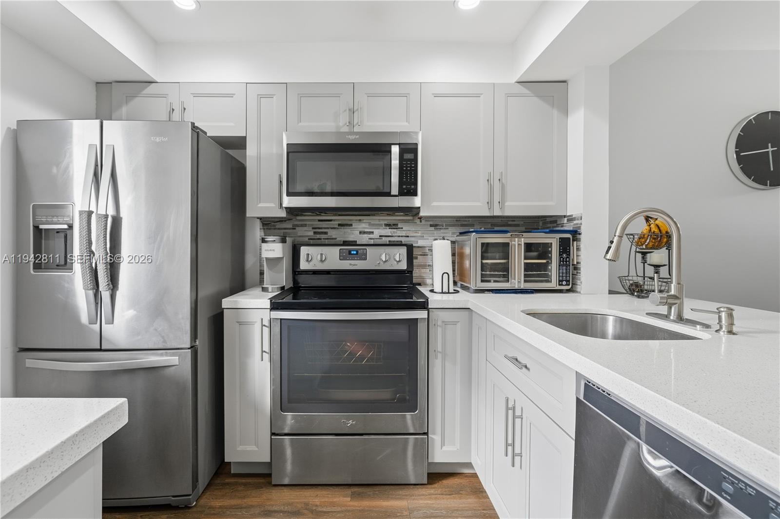 Poinciana 12A Pine Island